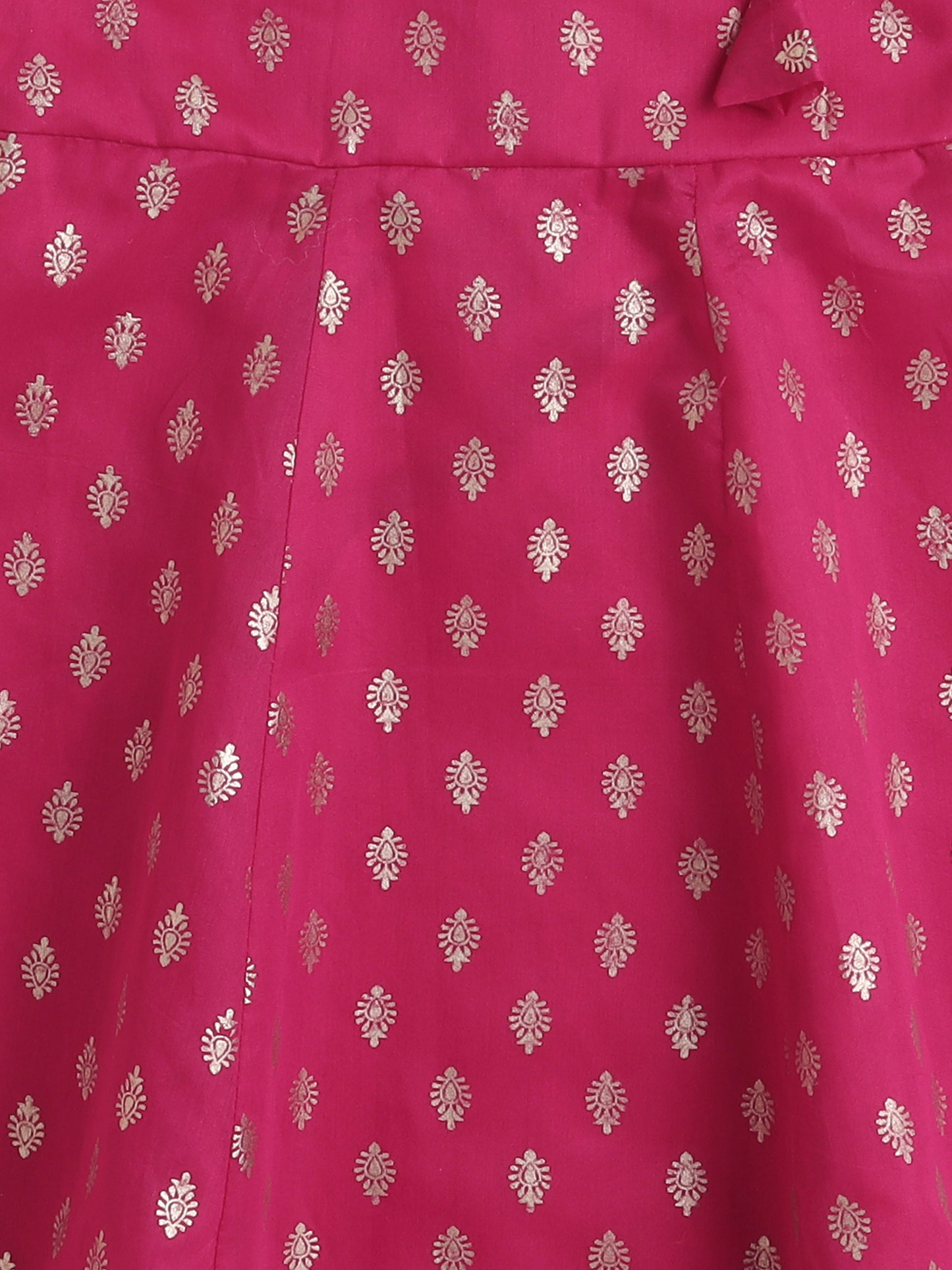 Chanderi Sleeveless Abstract Foil Printed & Lace Embellished Kurta & Salwar With Dupatta Set - Fuchsia Pink
