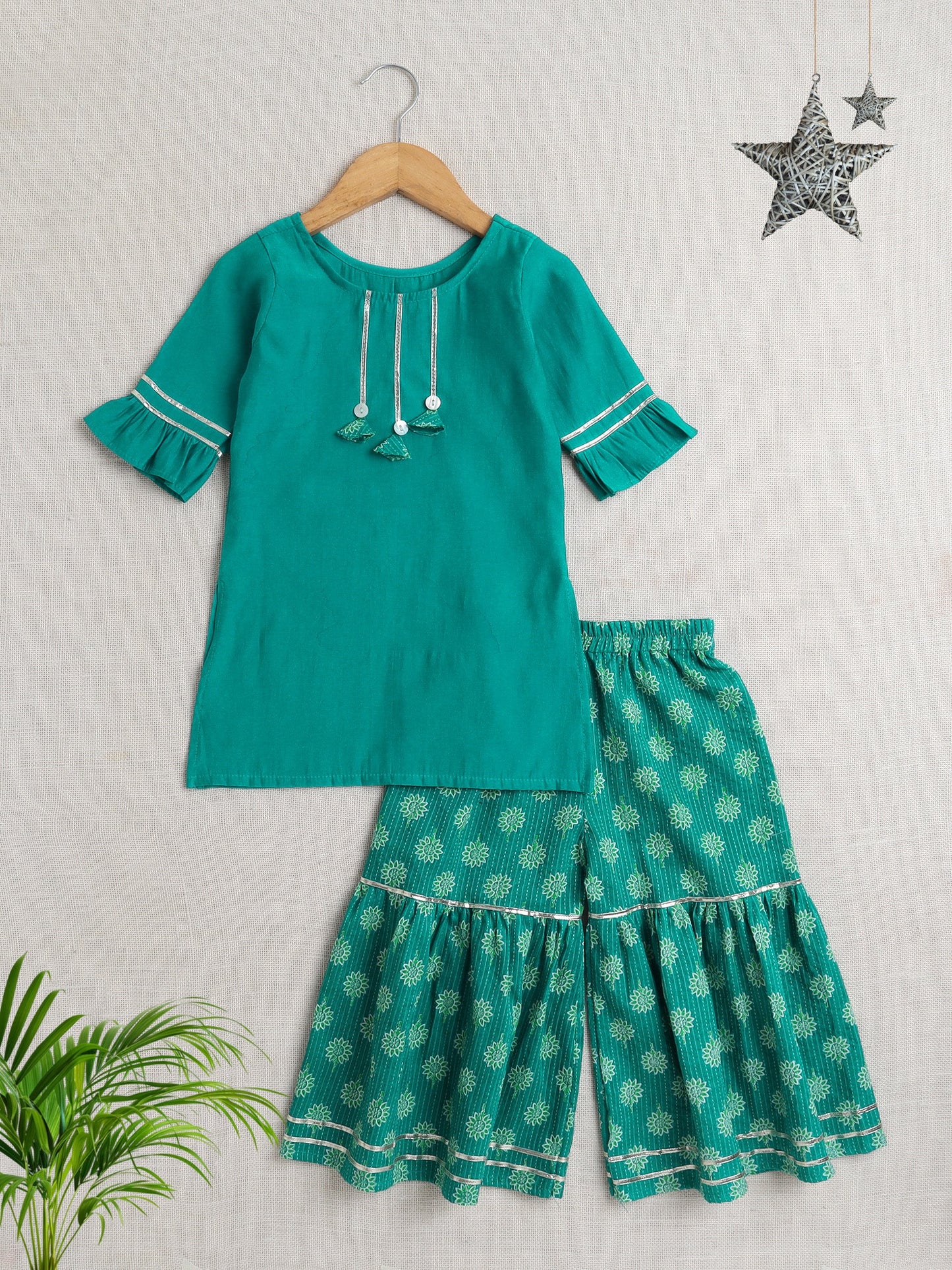Cotton Three Fourth Sleeves Lace Embellished & Tassel Detailed Kurta & Coordinating Floral Printed Palazzo Set - Green