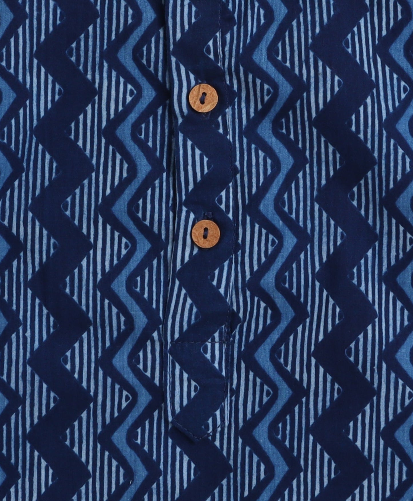 The Magic Wand Cotton Woven Zig Zag Printed Full Sleeves Short Kurta - Navy Blue