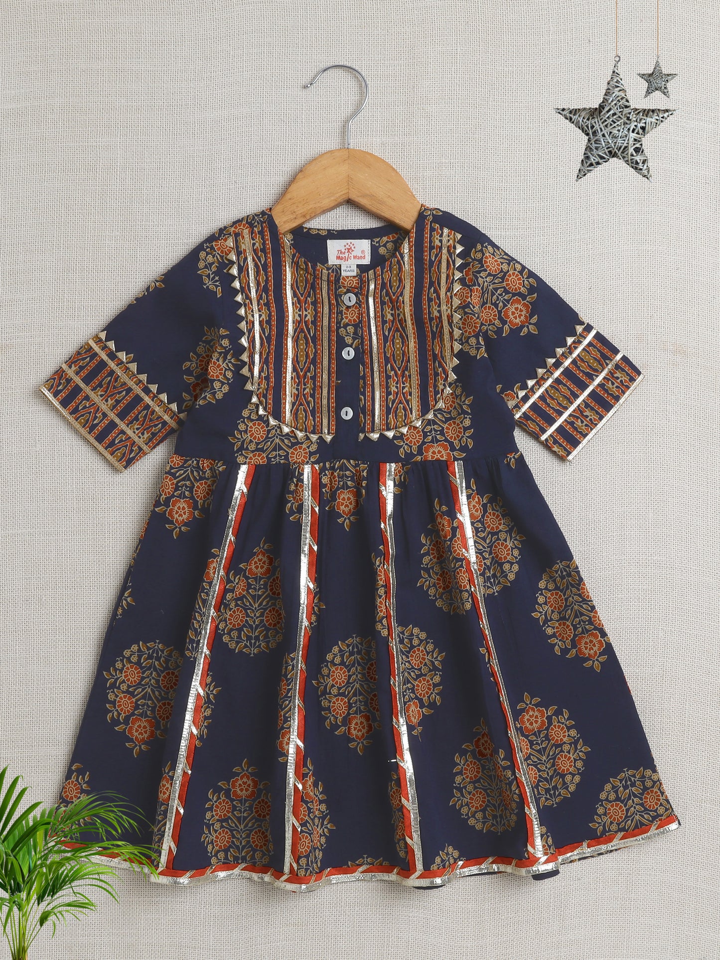 Short Sleeves Floral print Ethnic Dress- Black