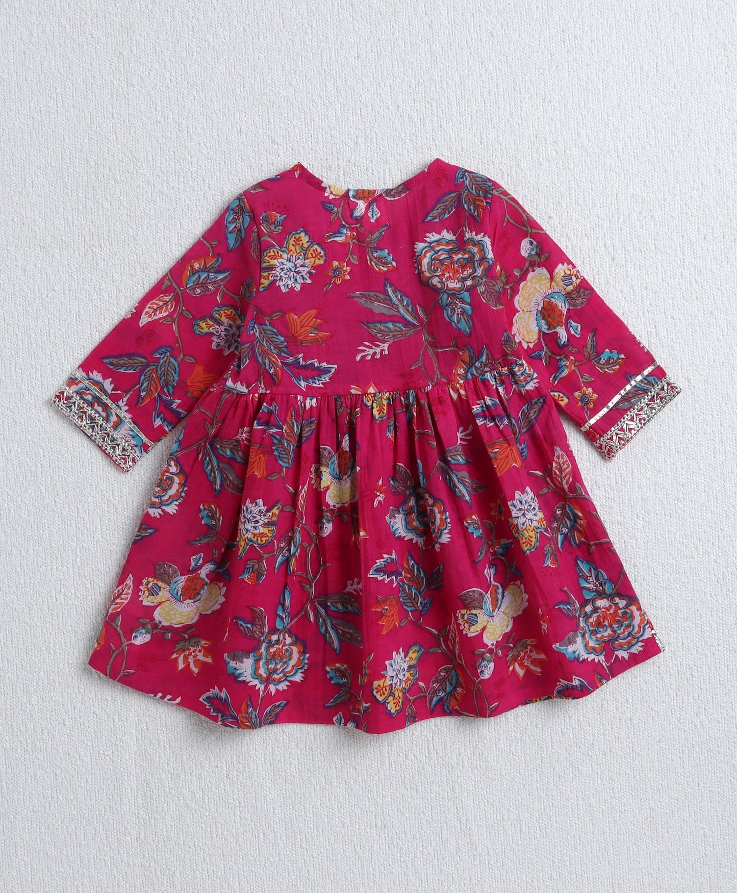 The Magic Wand Cotton Woven Three Fourth Sleeves Floral Printed Kurta & Sharara Set- Fuchsia