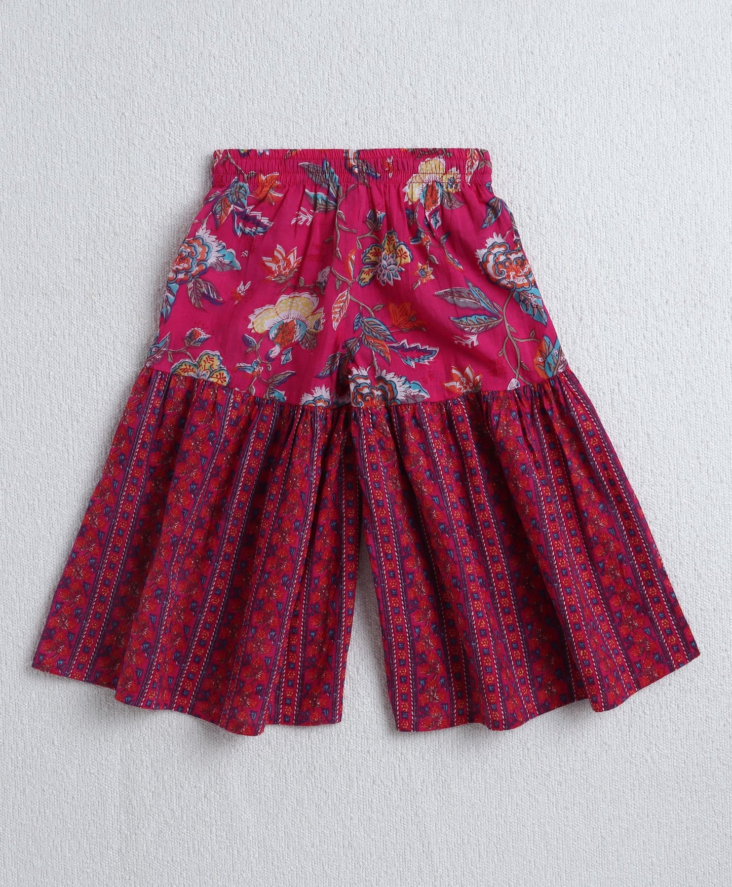 The Magic Wand Cotton Woven Three Fourth Sleeves Floral Printed Kurta & Sharara Set- Fuchsia