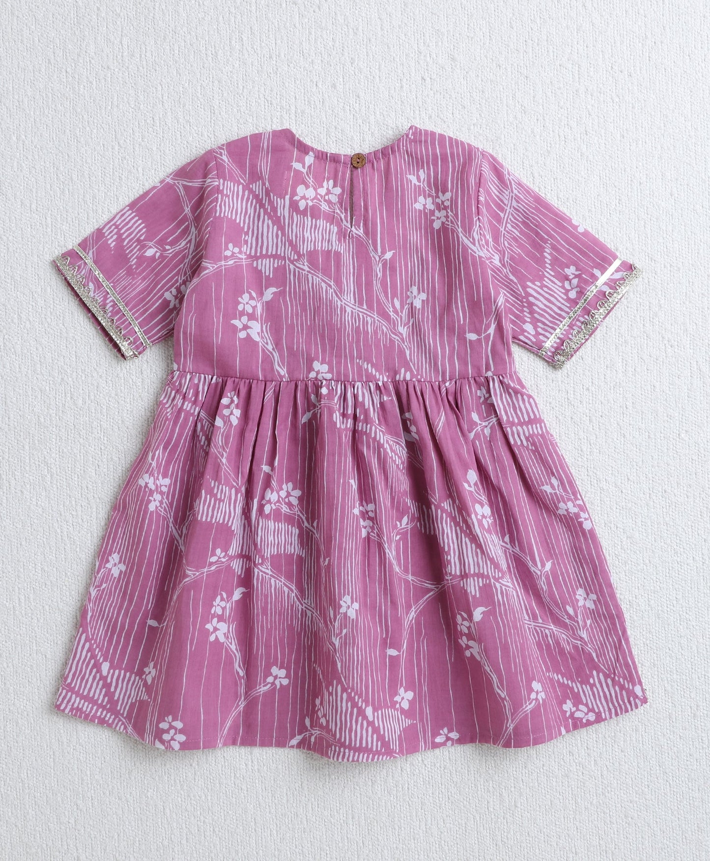 The Magic Wand Cotton Woven Half Sleeves Floral Printed Kurti & Sharara Set with Dupatta- Pink