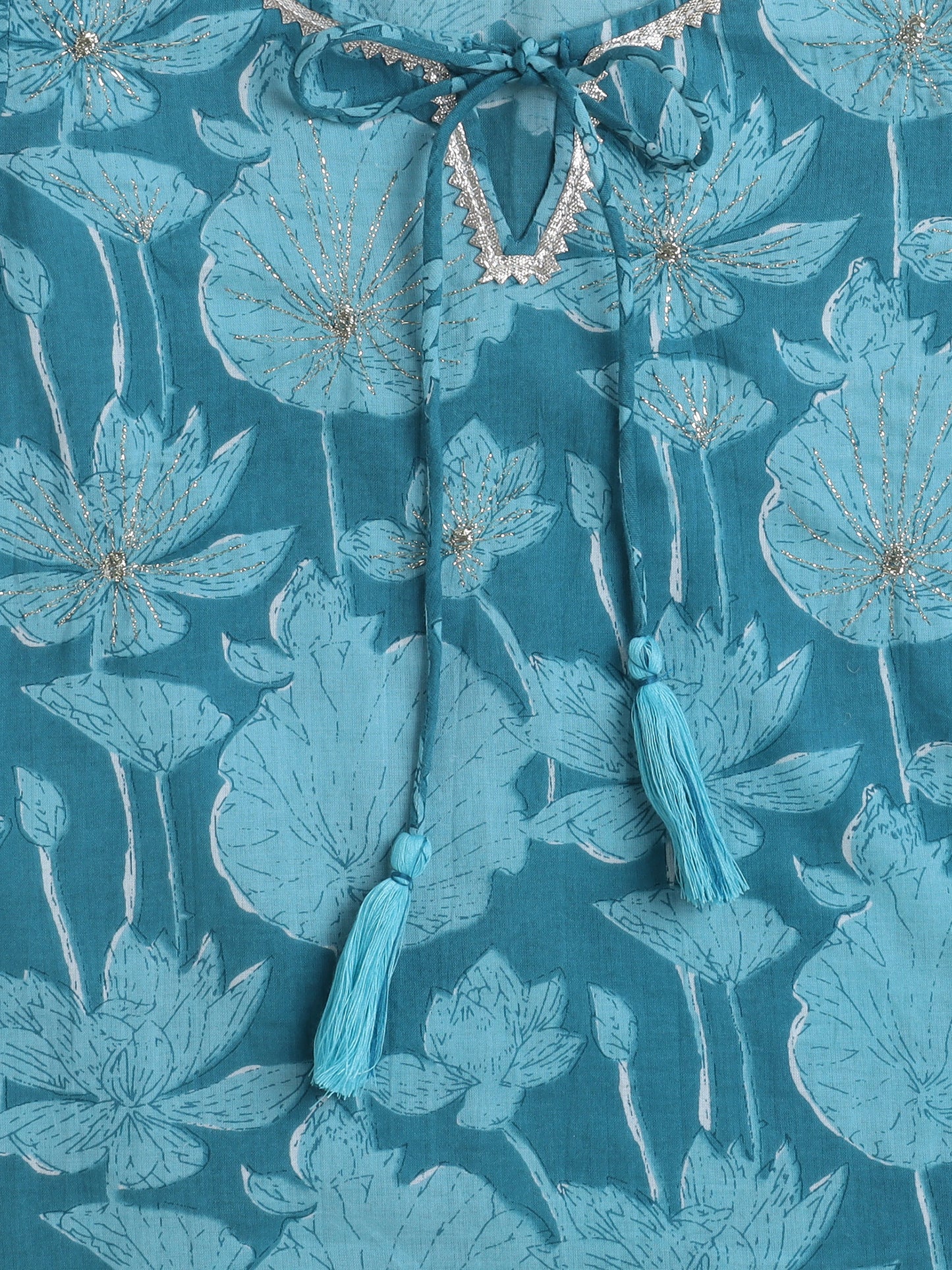 Full Sleeves Floral Print Kurta set- Blue