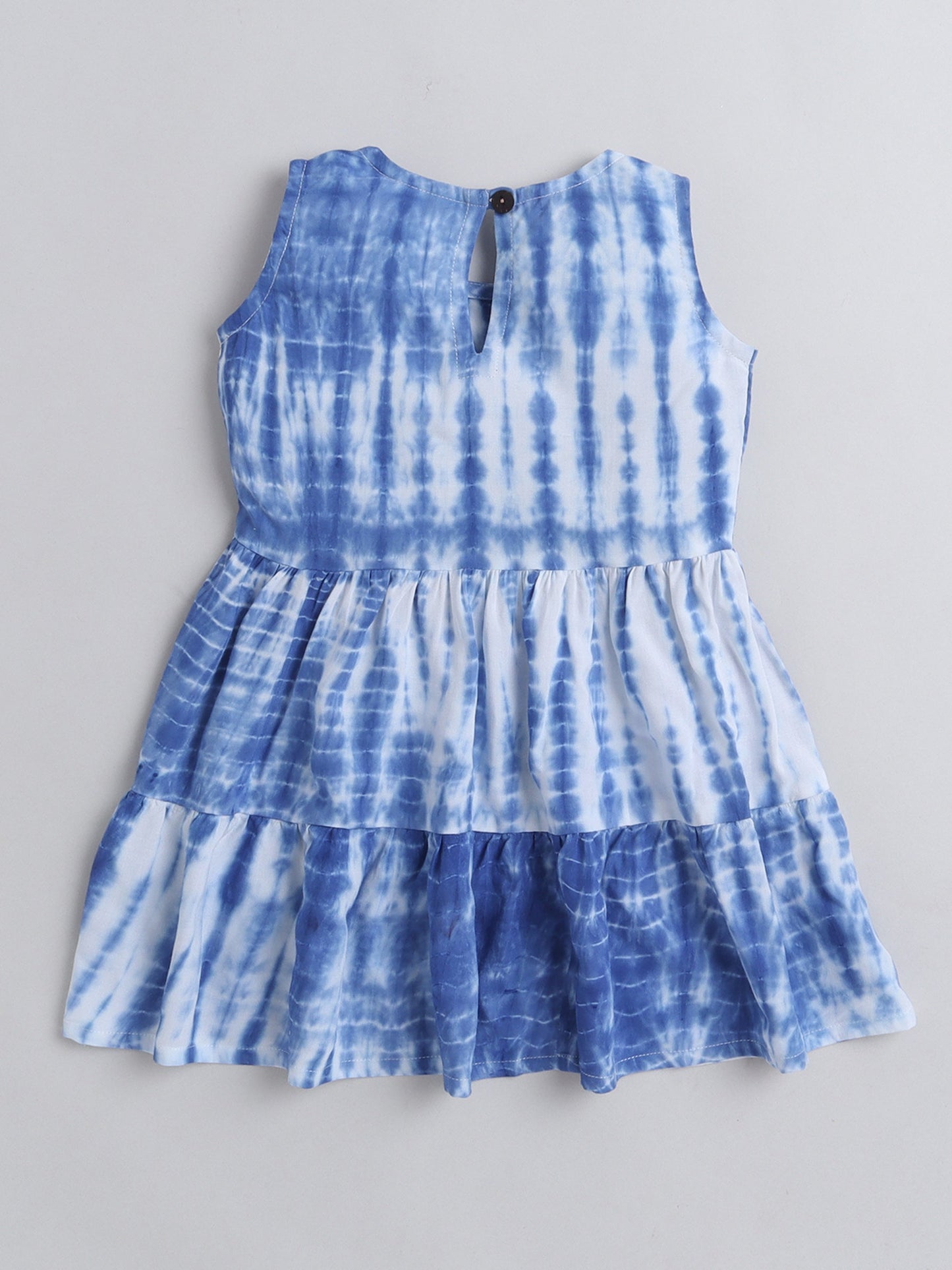 The Magic Wand Attractive Tie & Dye Comfortable Tiered Dress For Girls With Bow Blue