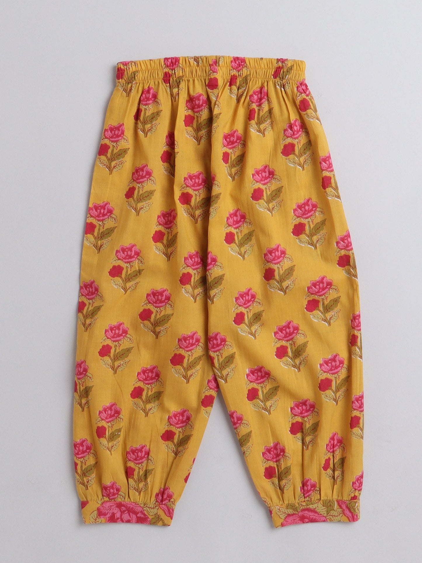 Half Sleeves Floral Motif Printed & Gota Lace Embellished Kurta With Harem Pant Set - Yellow