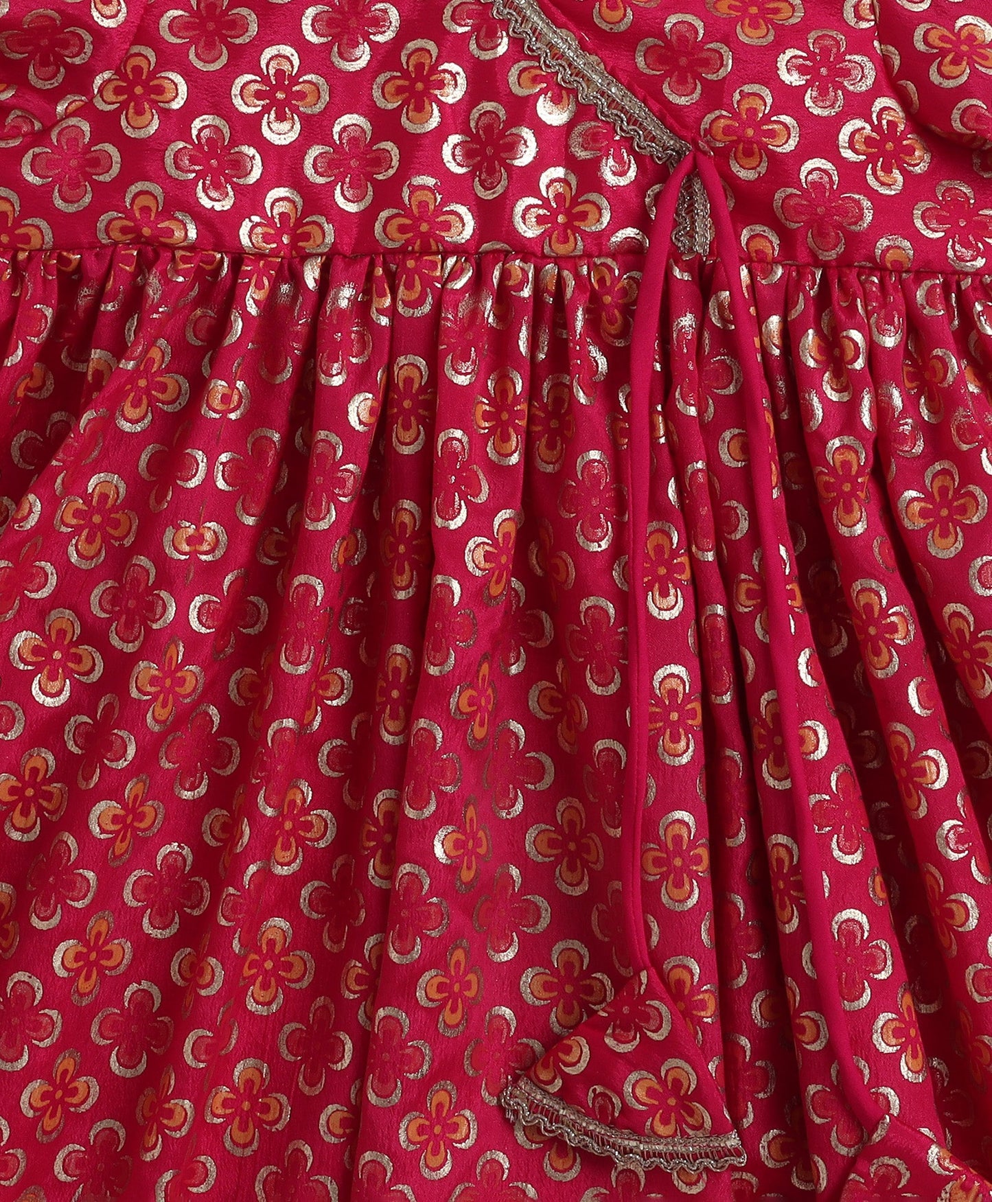 The Magic Wand Woven Three Forth Sleeves Multi Color Foil Printed Kurti & Pant Set- Fuchsia