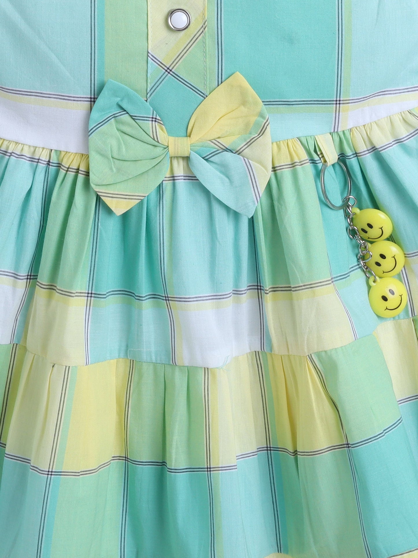 The Magic Wand Sleeveless Checks Printed Bow Applique Dress -Green