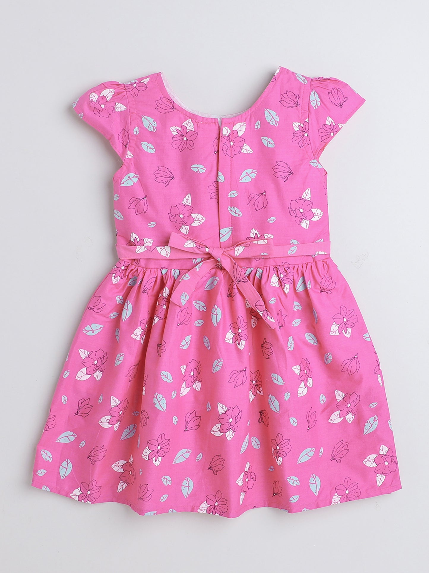 Cap Sleeves Floral Printed Dress For Girls With Contrast Bow-Pink