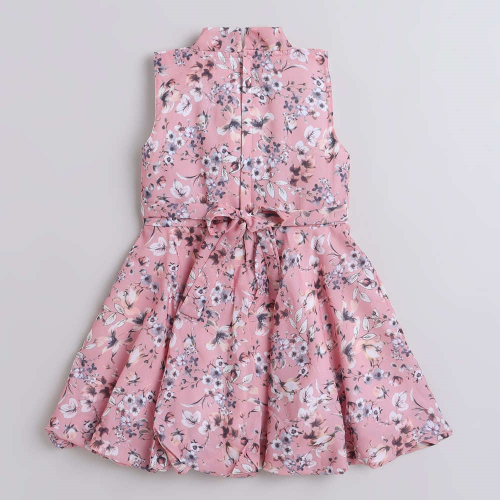 Floral Printed Sleeveless Dress For Girls With Bow - Peach
