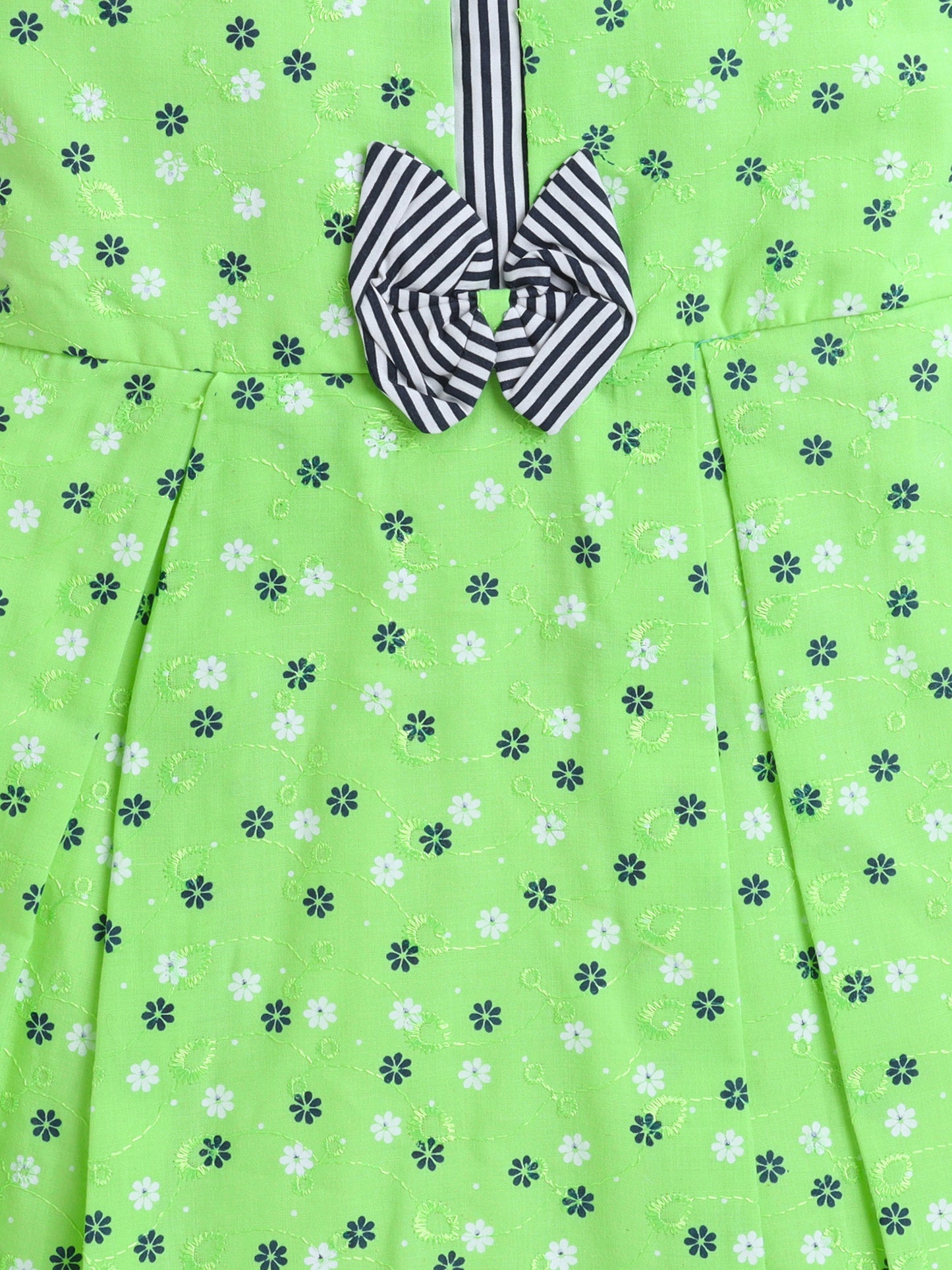 Floral Printed Cap Sleeves Bow Embelished Dress For Girls- Green