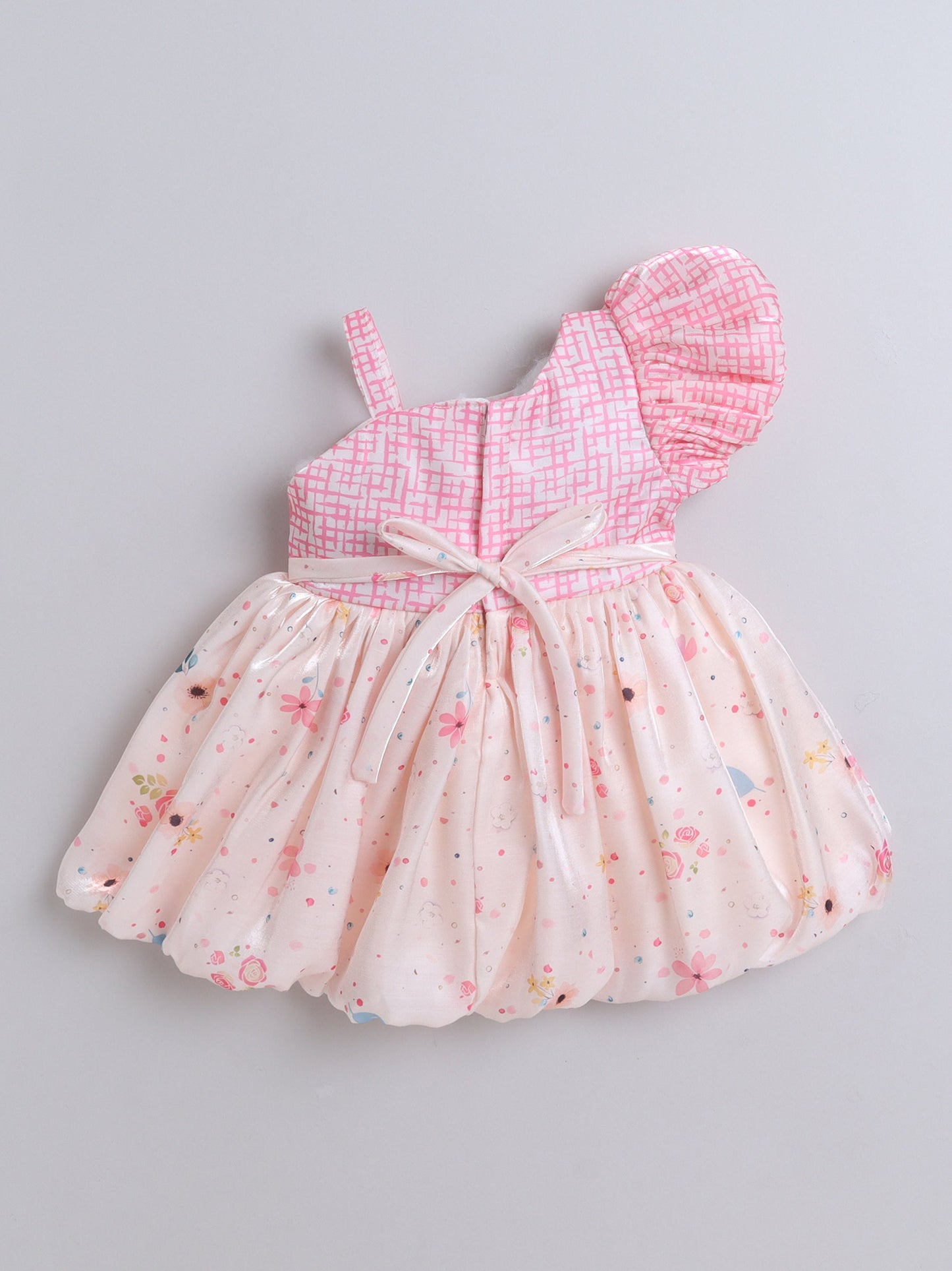 One Shoulder Bow Applique Floral Printed Dress - Peach
