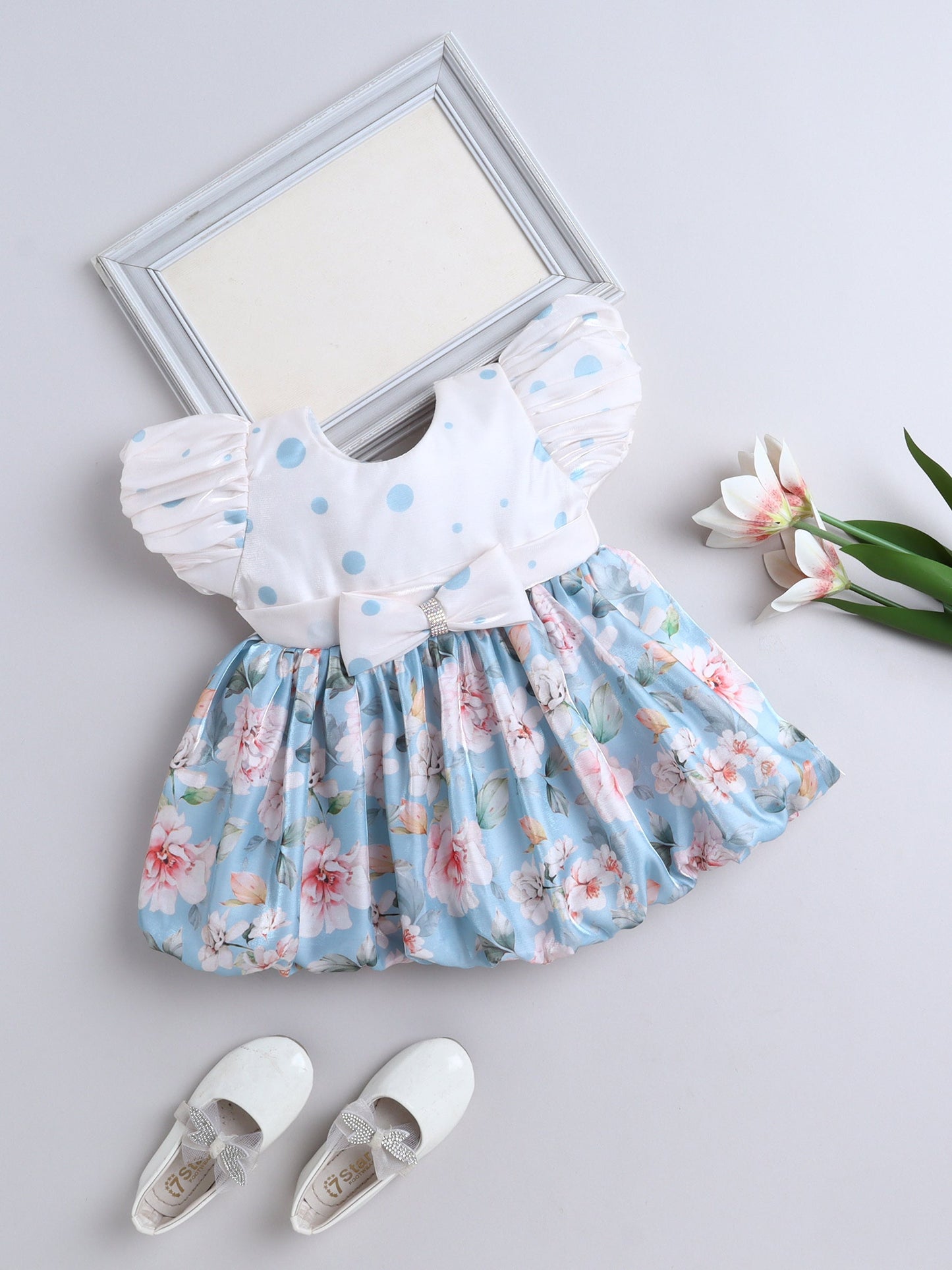 The Magic Wand Puff Sleeves Bow Applique Floral Printed Dress Blue