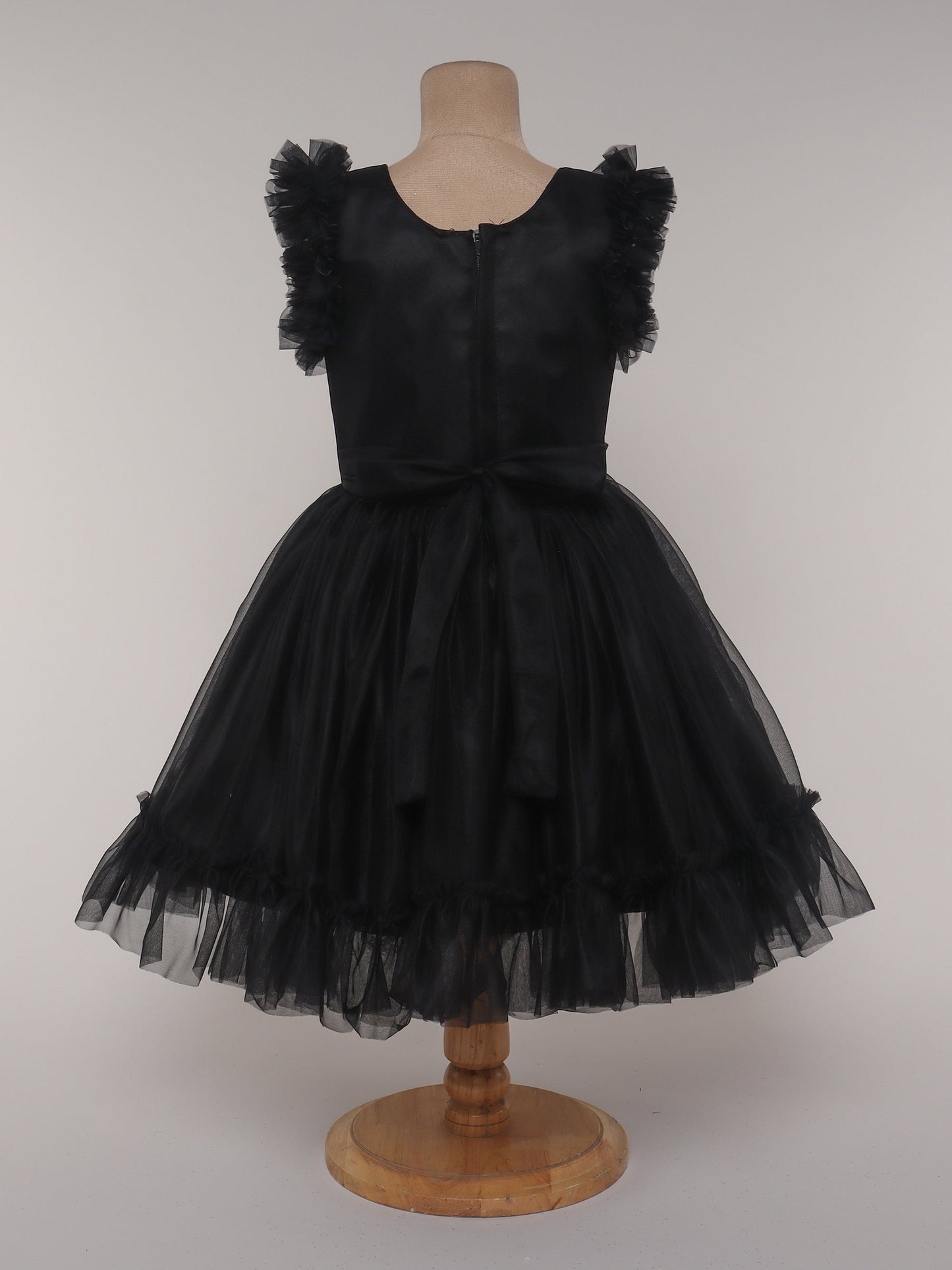 The Magic Wand Short Sleeves Net Flower Embellished Ruffled Party Dress - Black