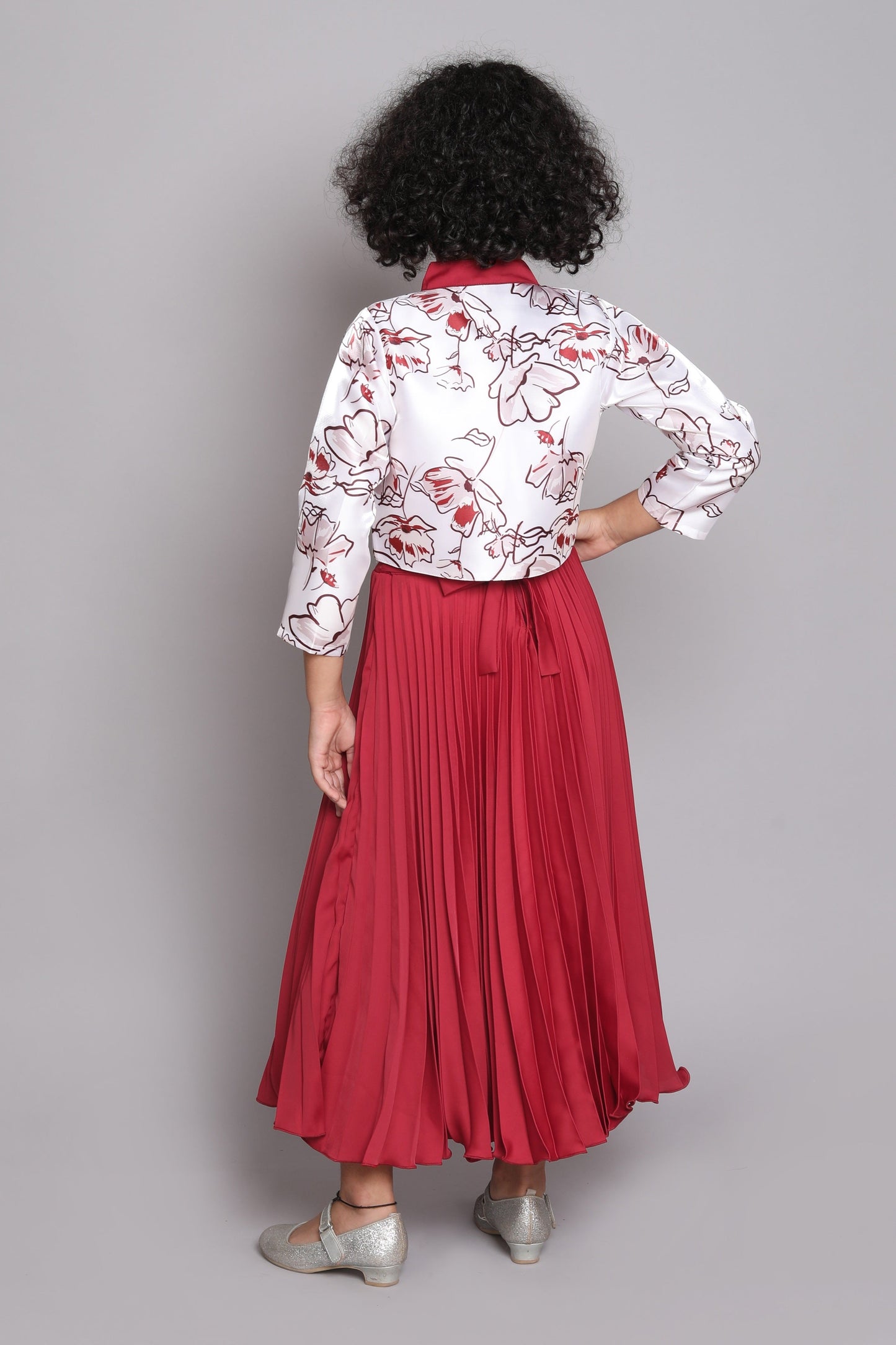 Three Fourth Sleeves Abstract Floral Printed Shrug With Accordion Pleated Fit & Flare Party Gown - Red