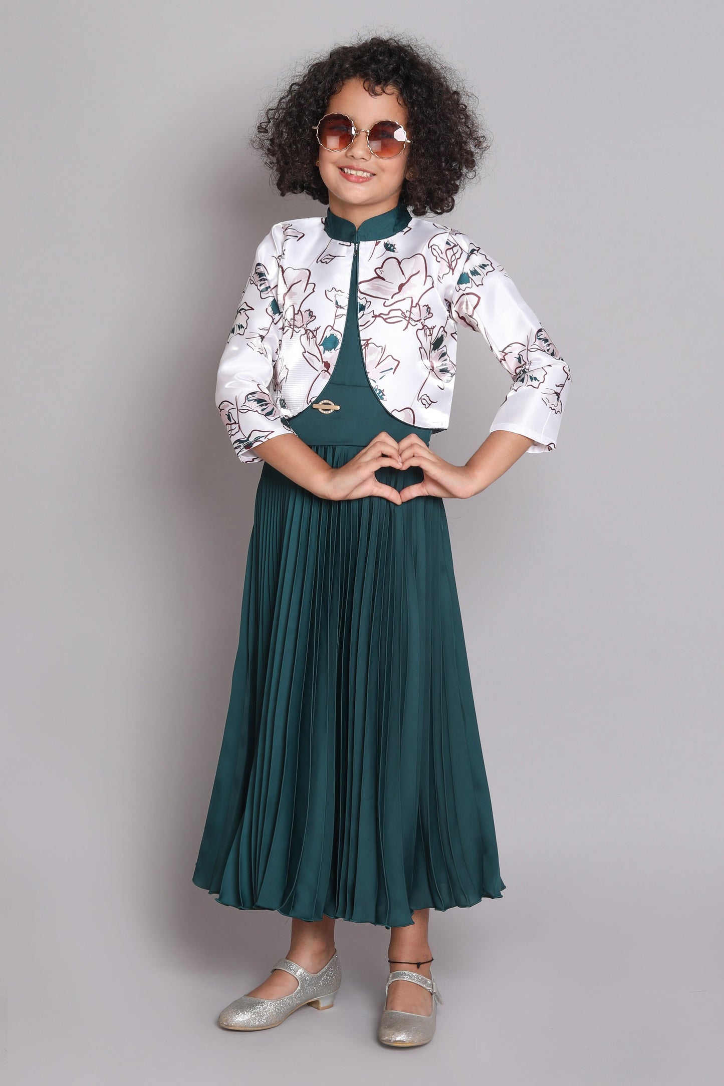 The Magic Wand Solid Pleated Fit & Flare Party Gown With 3/4th Sleeves Shrug For Girls - Green