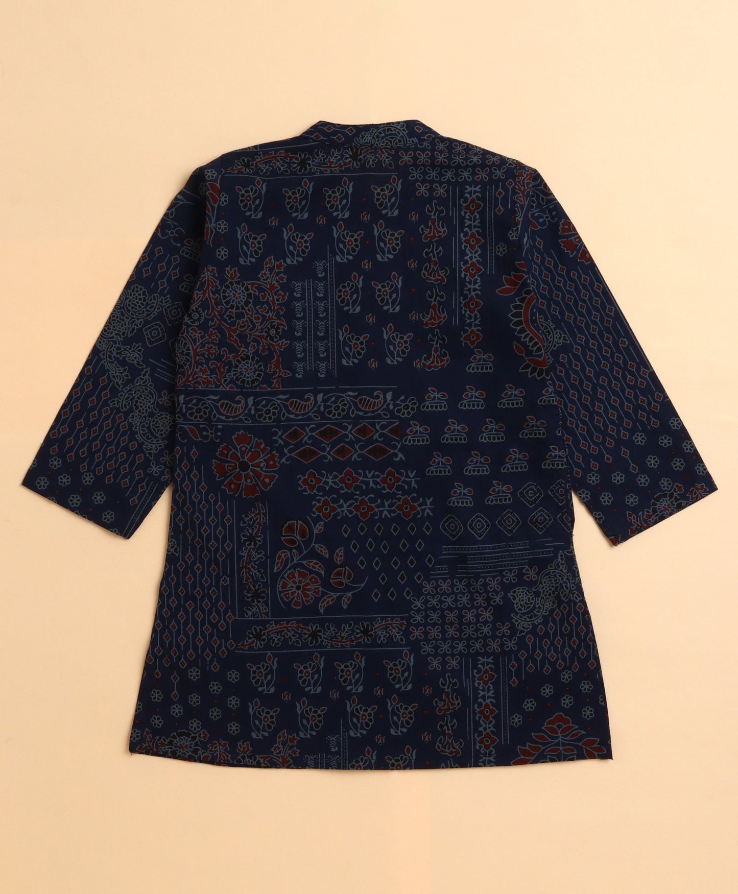 The Magic Wand Cambric Cotton woven Full Sleeves Floral Printed Kurta Pyjama With Modi Jacket - Navy Blue