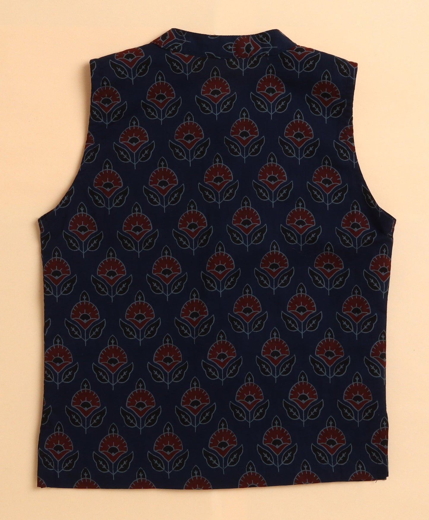 The Magic Wand Cambric Cotton woven Full Sleeves Floral Printed Kurta Pyjama With Modi Jacket - Navy Blue