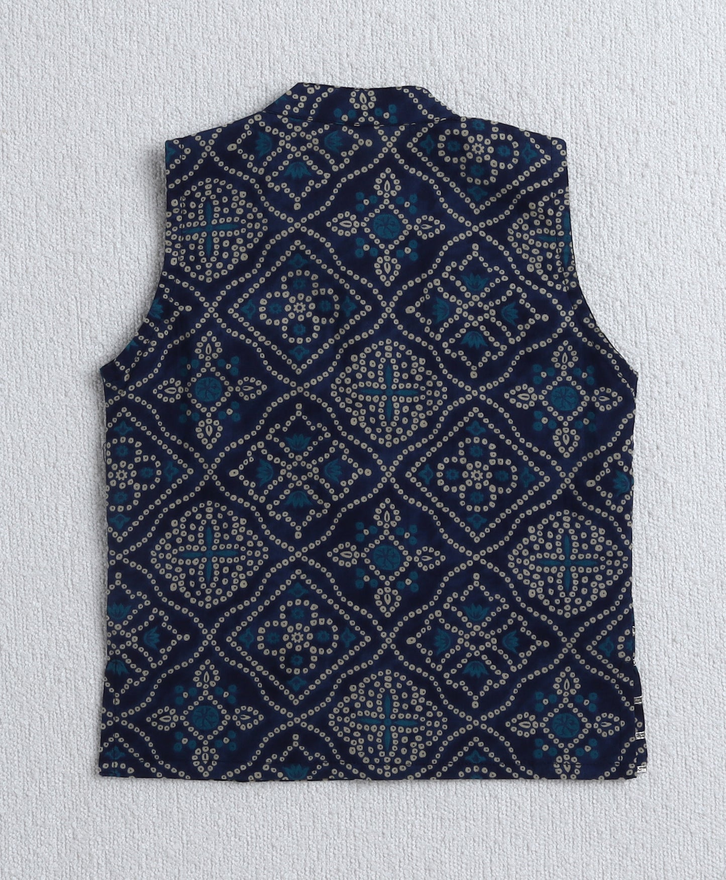 The Magic Wand Cambric Cotton Full Sleeves Floral Printed Kurta Pyjama With Lace Modi Jacket- Navy Blue