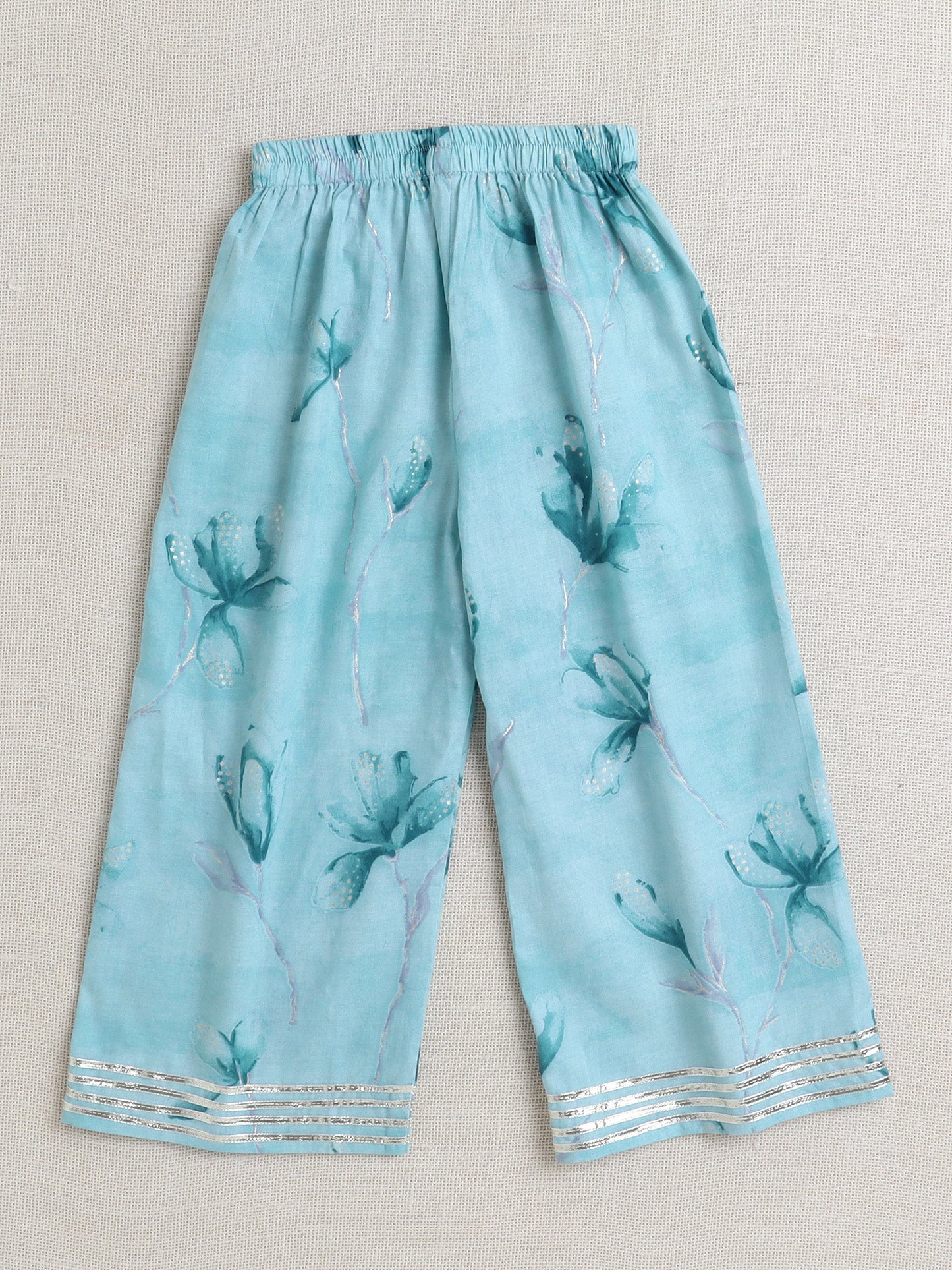 Sleeveless Floral Print Coordinating Top and Pant Set- Blue