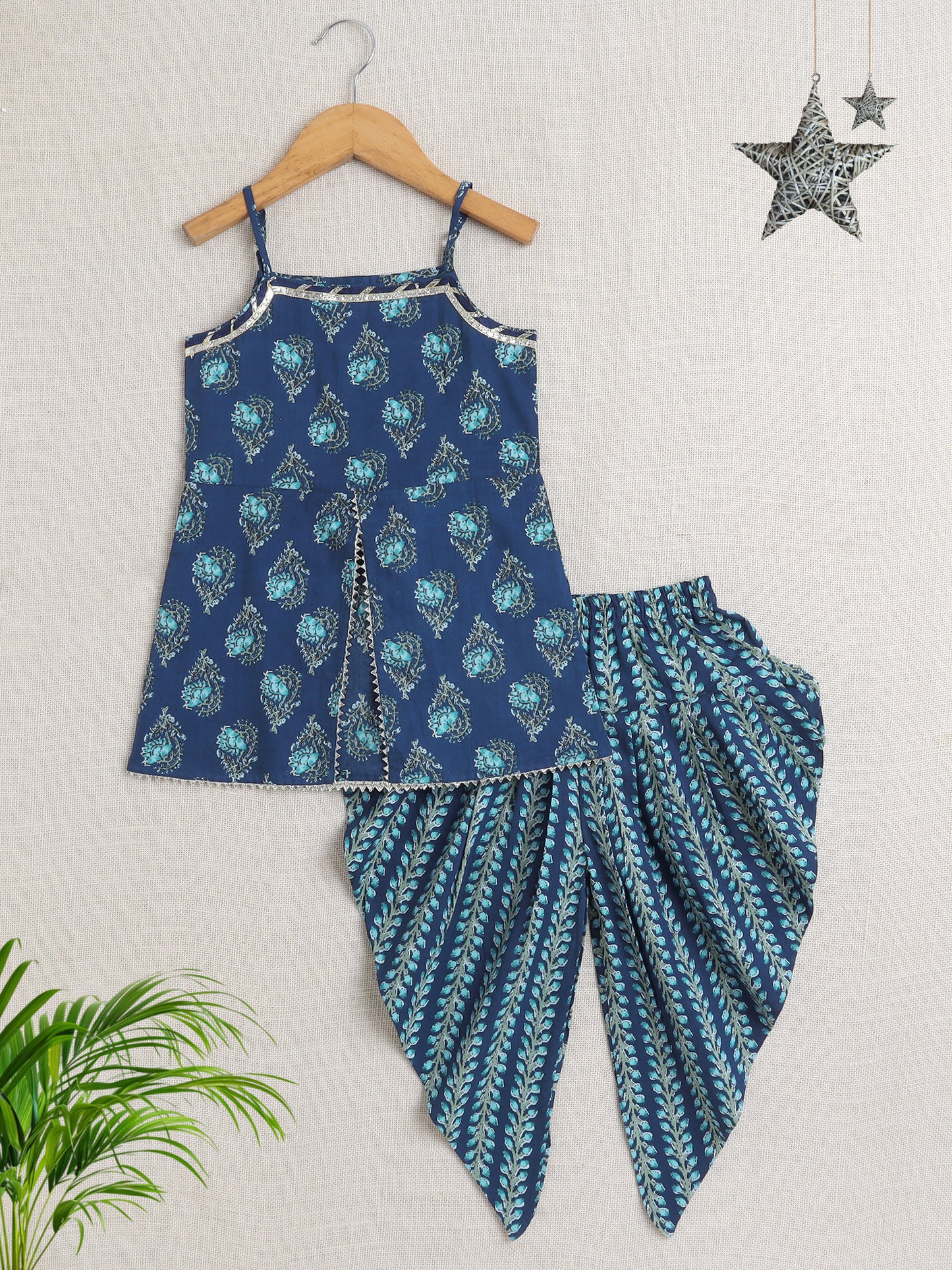 Sleeveless Floral Print Kurta with Slit Opening and Stripe Dhoti Set- Navy Blue