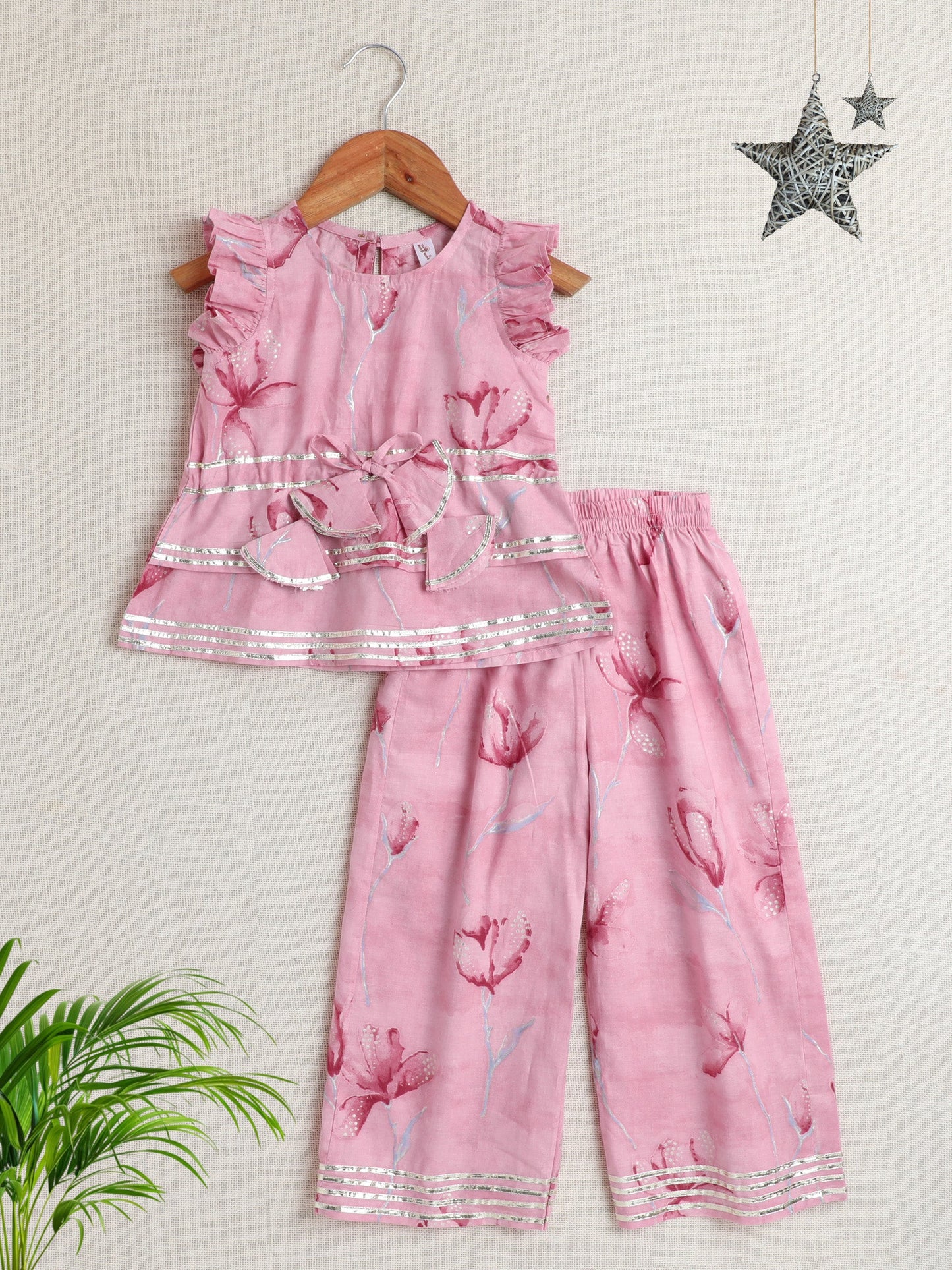 The Magic Wand Sleeveless Floral Print Kurta With Pant Set Pink