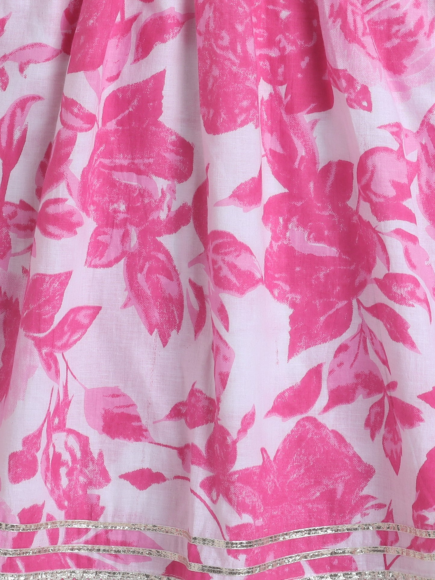 Half Sleeves Floral Pipping Kurta Pyjama Set - Fuchsia