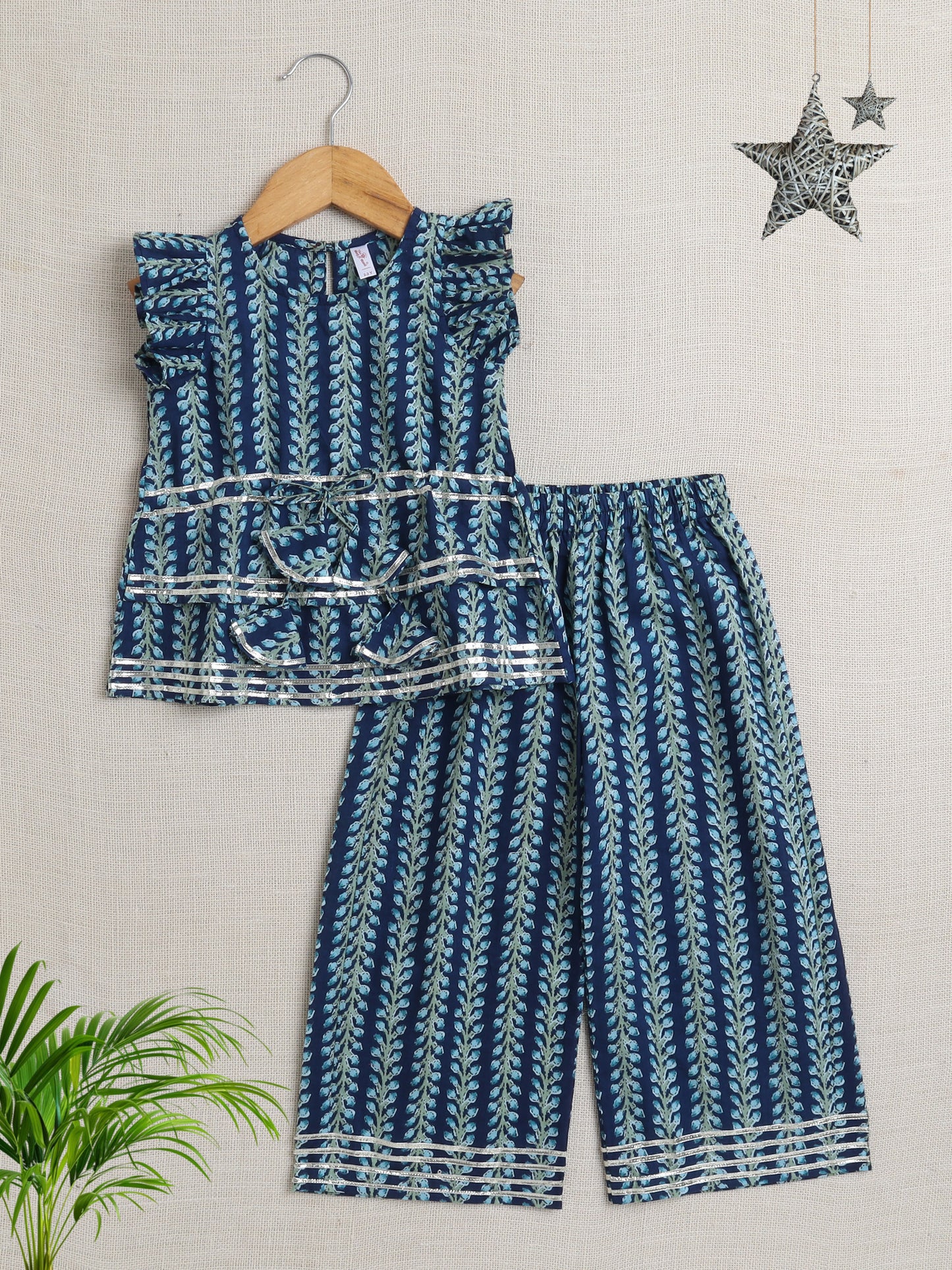 Sleeveless Stripe Print Coordinating Top and Pant Set- Blue