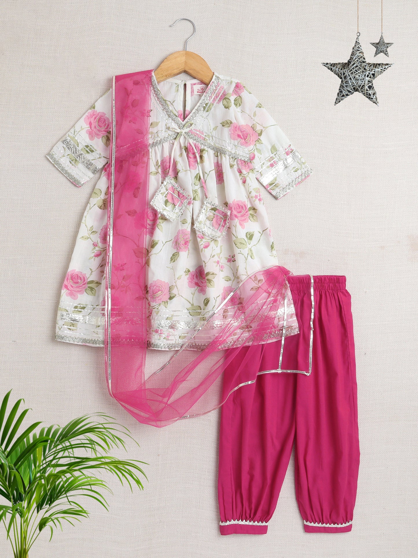 Half Sleeves Floral Print Alia Cut Kurta Set- Off White