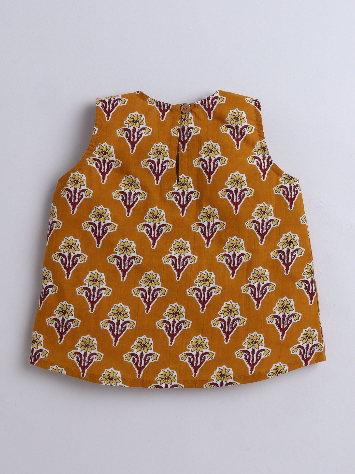 The Magic Wand Cotton Sleeveless All Over Printed Top & Shorts Set-Brown