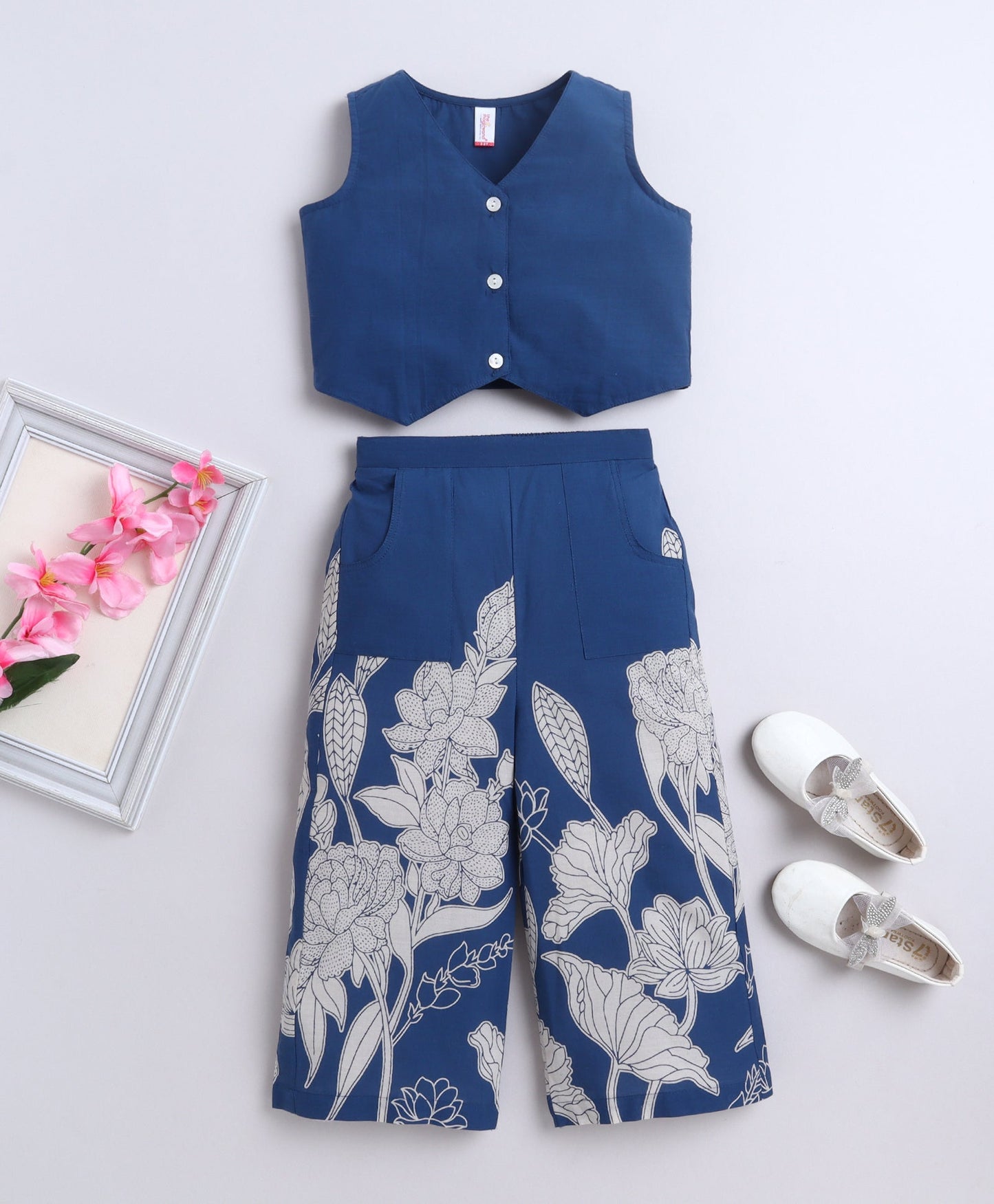 The Magic Wand Cambric Cotton Prineted Sleeveless waistcoat Top and Bottom Set- Teal Blue