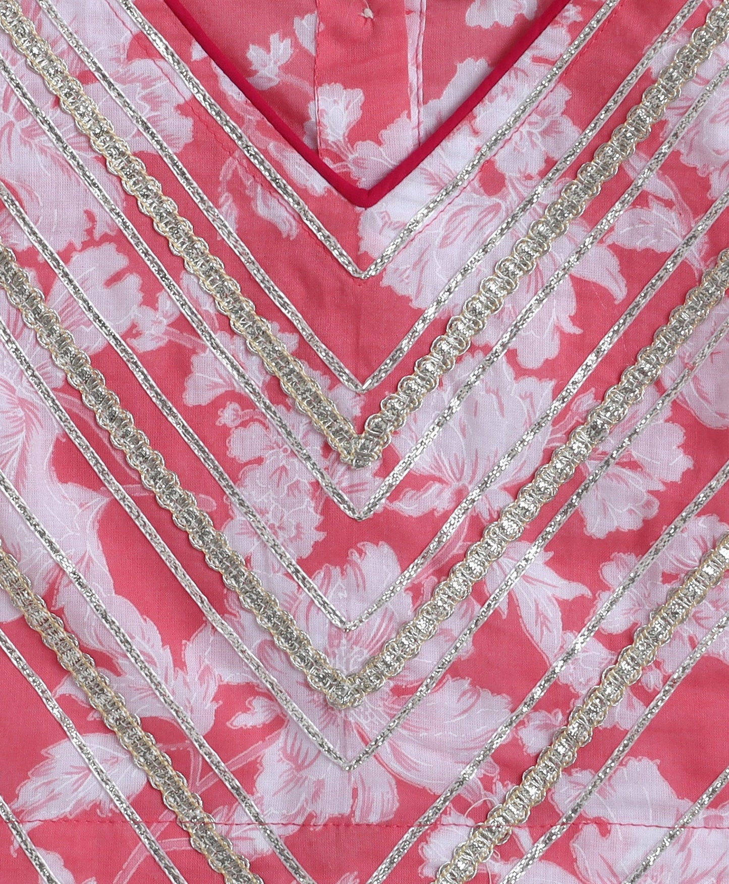 The Magic Wand Cambric Floral Printed Lehenga and Slveeless Choli Set with Dupatta- Peach