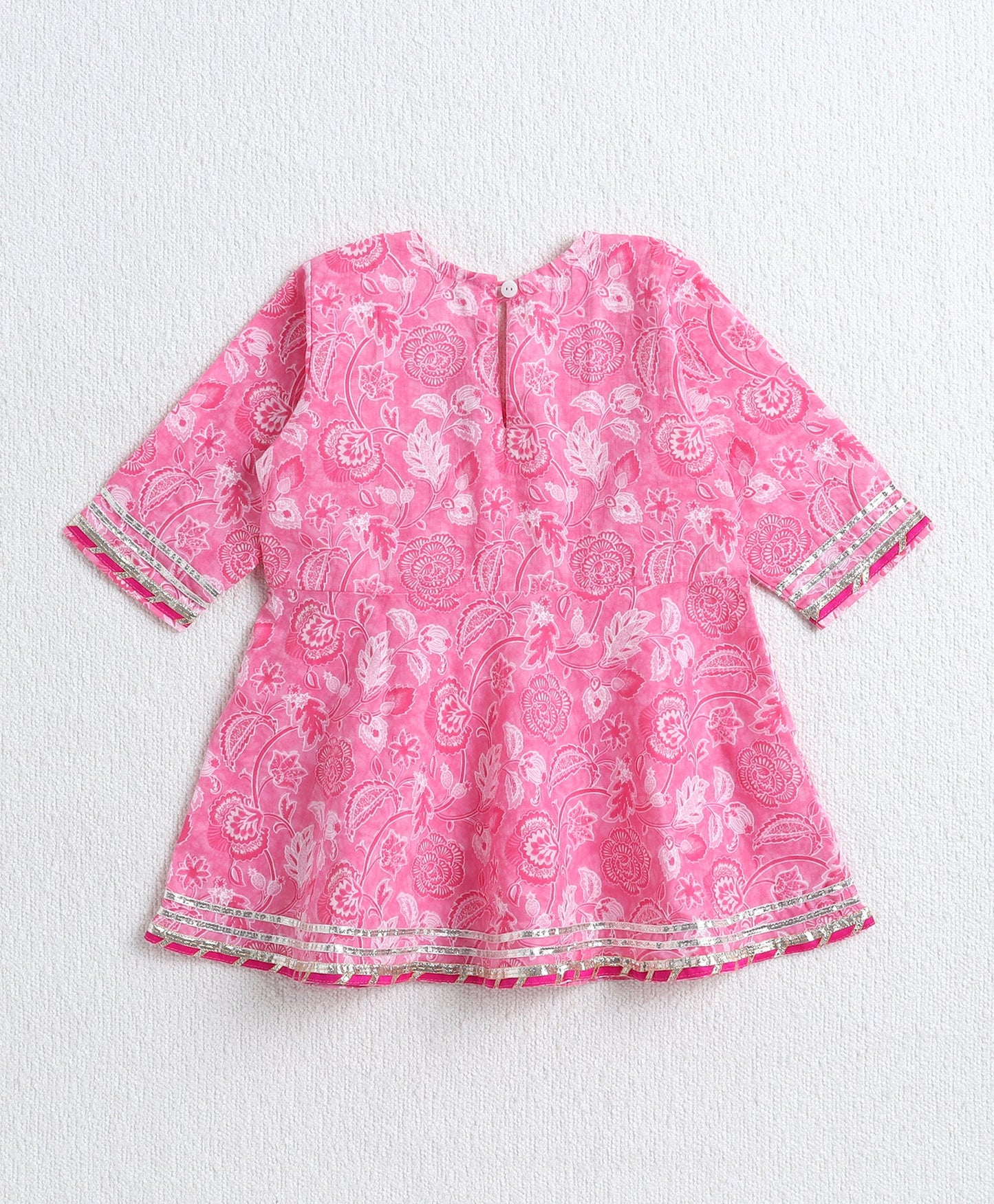The Magic Wand Cotton Woven Three Fourth Sleeves Floral Printed Kurti with Bottom Set- Pink
