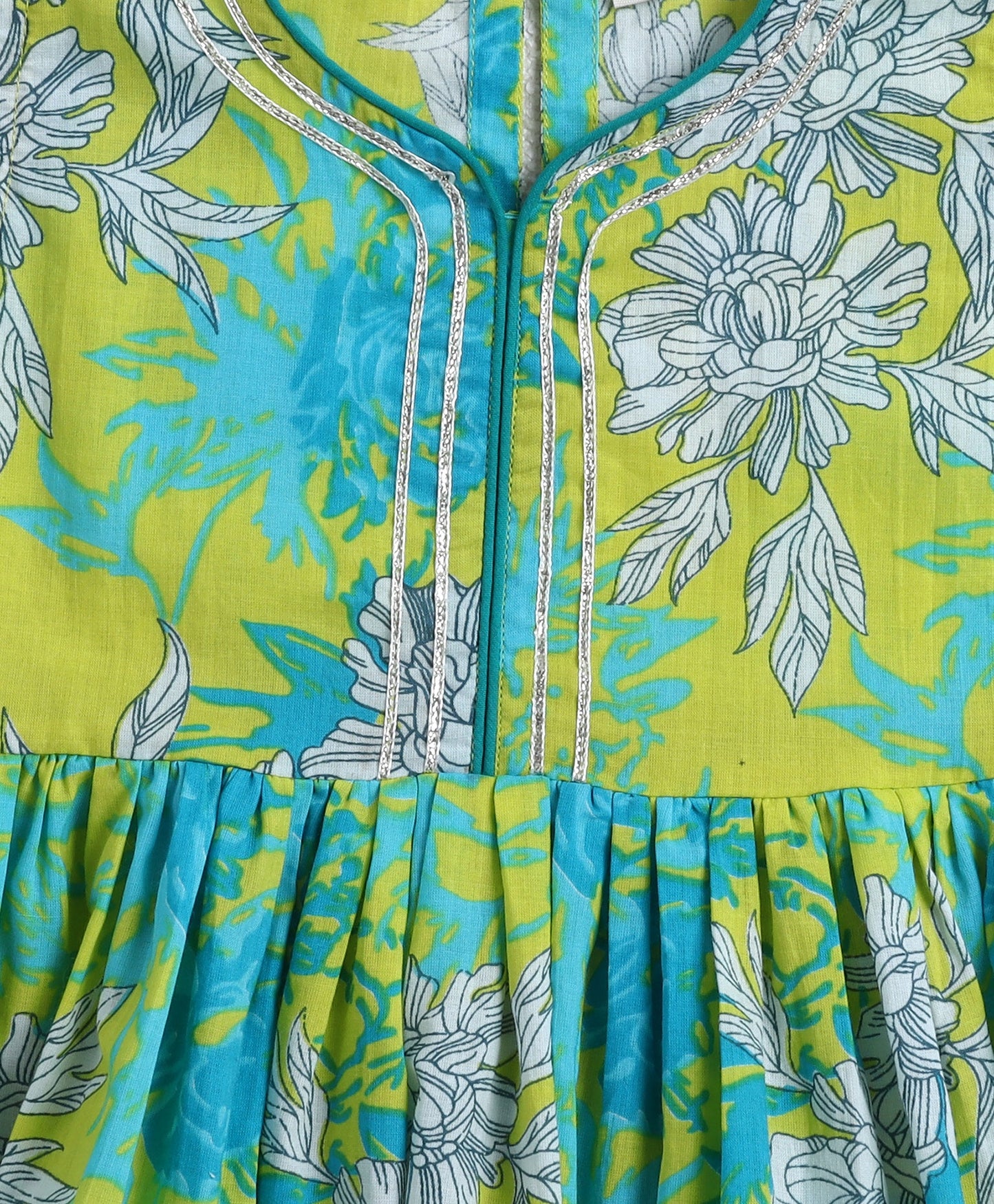The Magic Wand Cotton Woven Sleeveless Floral Printed Kurti with Balloon Pant Set- Green