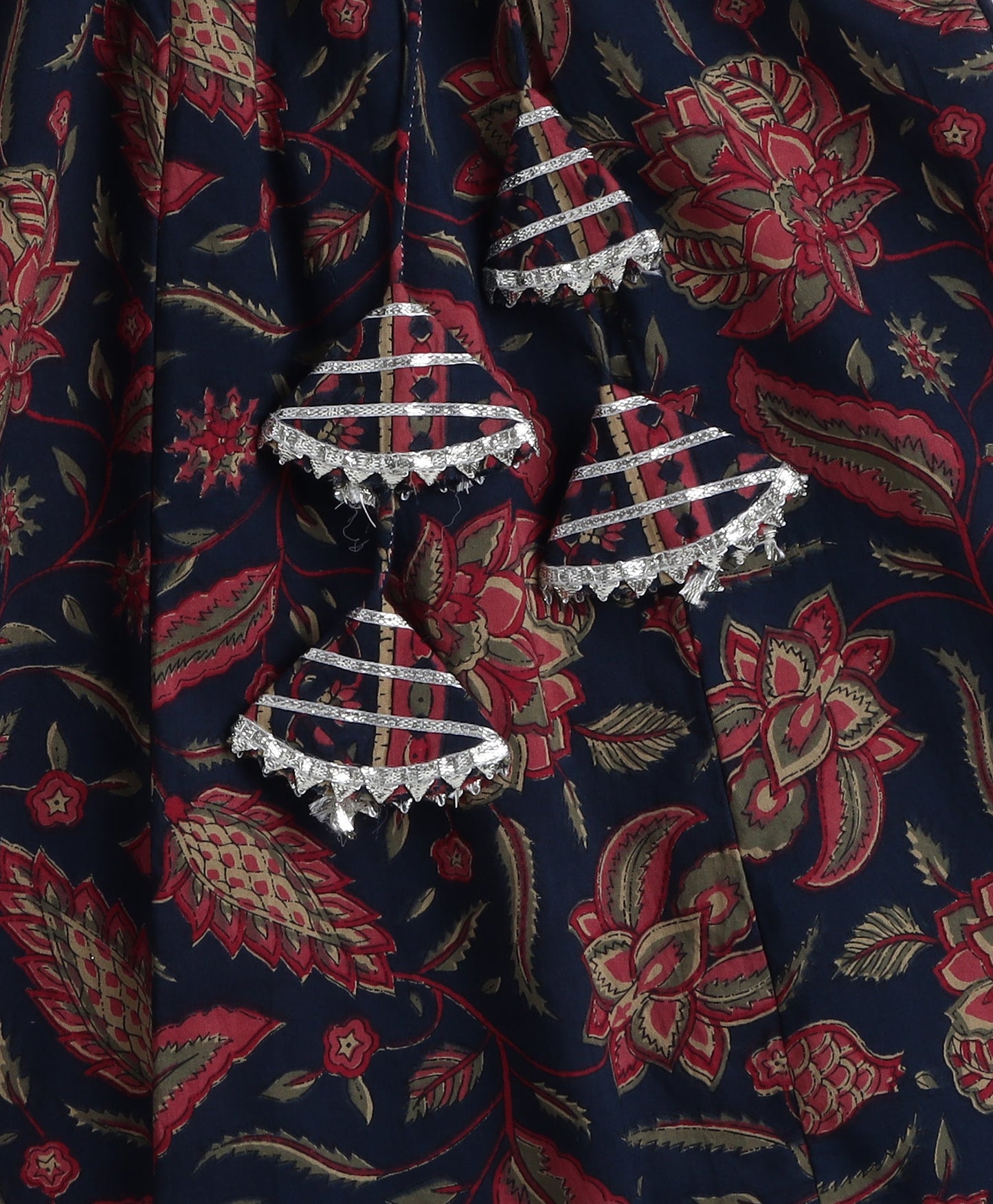The Magic Wand Cotton Woven Elbow Sleeves Floral printed Lace Detailed Kurti & Lehenga Set with Dupatta- Navy Blue