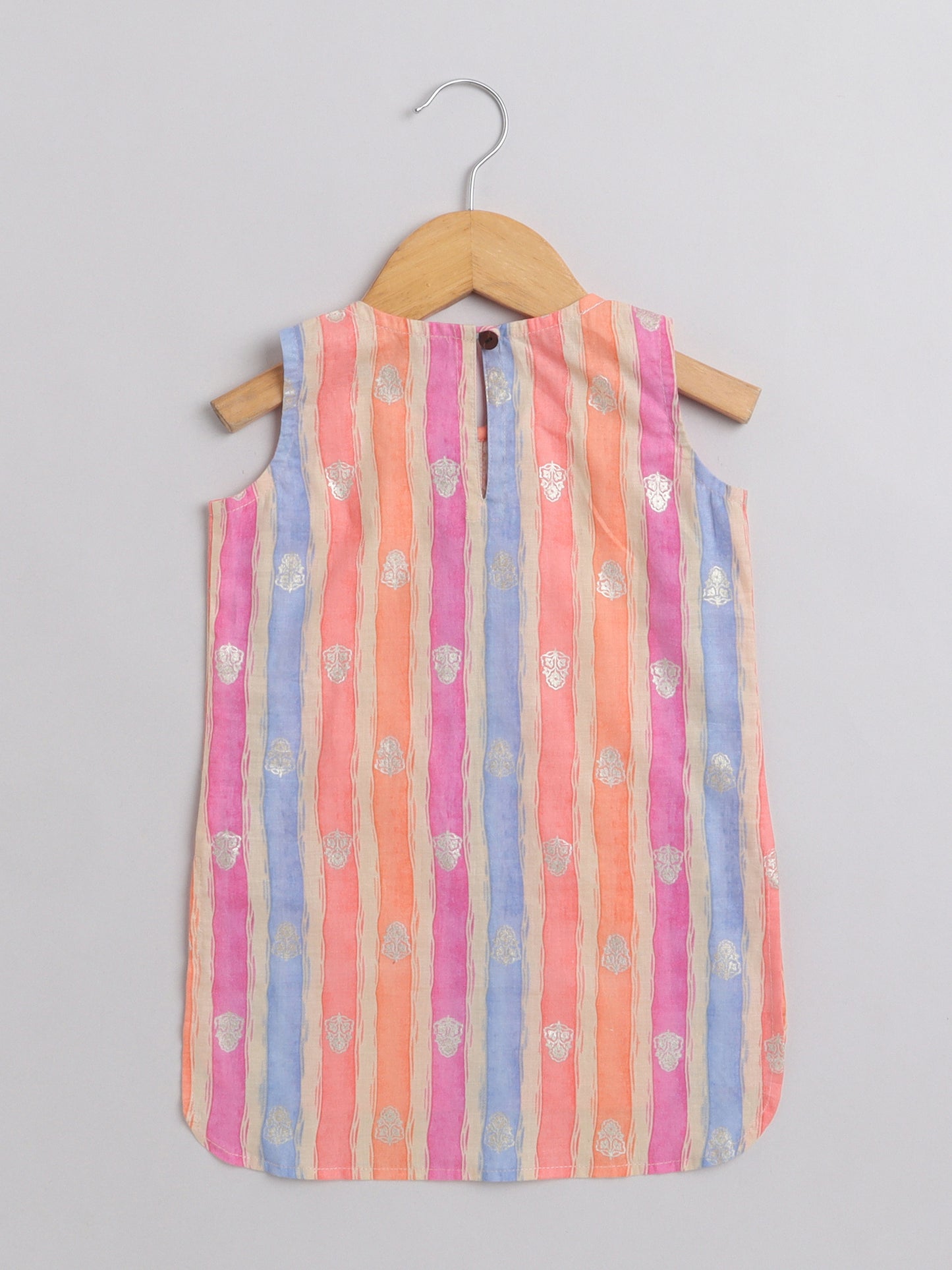 Stripes Sleeveless Kurta With Lace detailing & Salwar Set With Dupatta For Girls-Peach