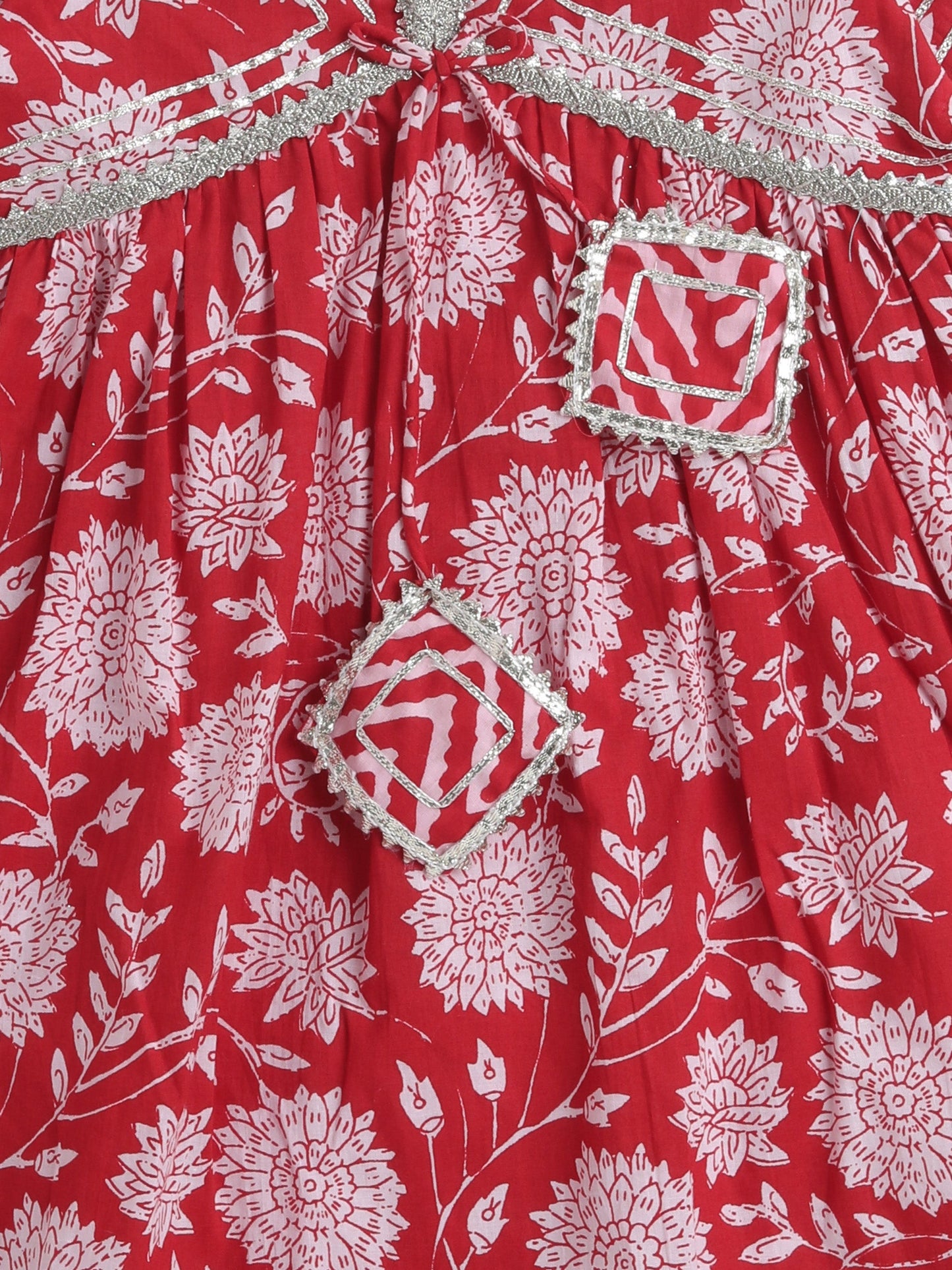 Half Sleeves Seamless Floral Printed & Gota Lace Embellished Kurta With Chevron Designed Pant & Dupatta - Red