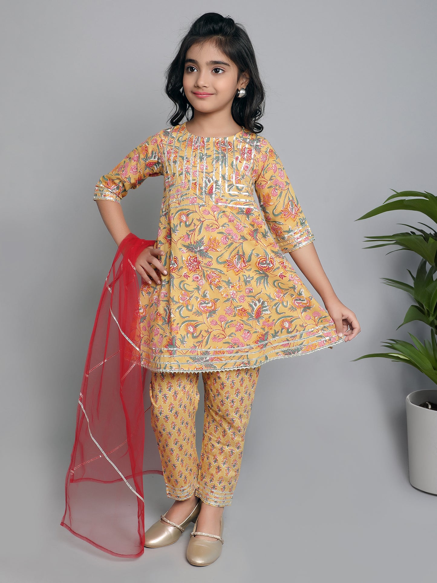 Floral Printed Elbow Sleeves Gota Lace Embelished Aline Kurta with Straight Pants With Dupatta For Girls-Yellow