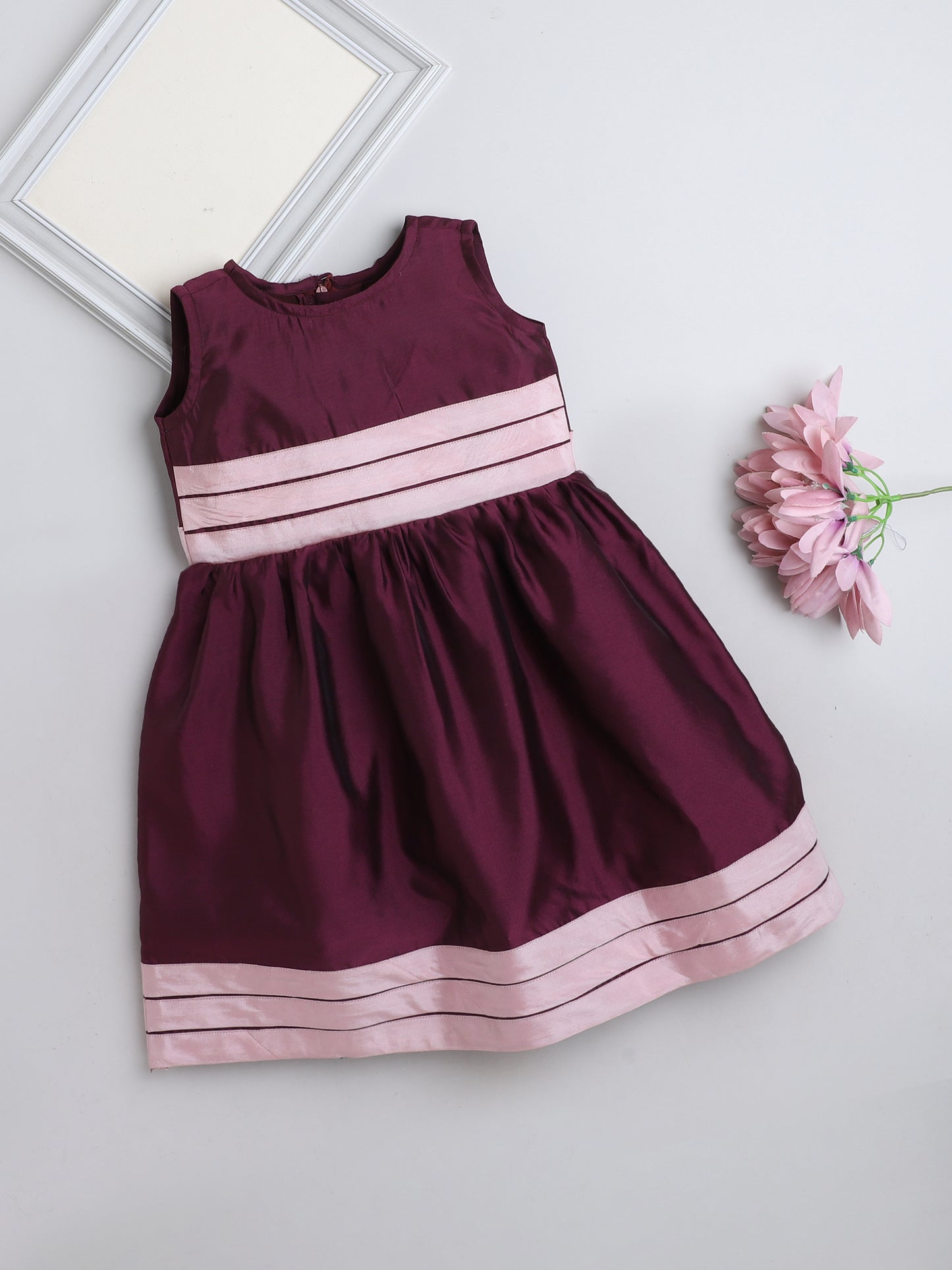 Sleeveless Contrast Hem Fit & Flare Party Dress For Girls - Magenta
