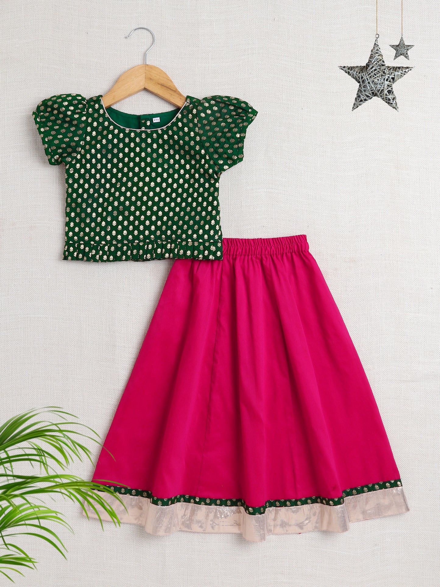 Half Sleeves Floral Printed Choli & Lace Embellished Lehenga Set-Green