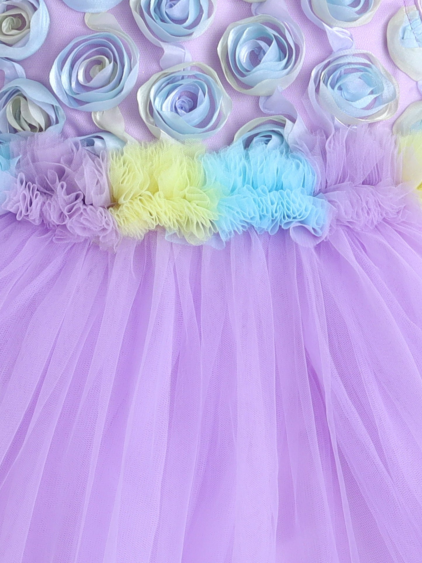 Sleeveless Flower Detailed Fit & Flare Dress -Lavender