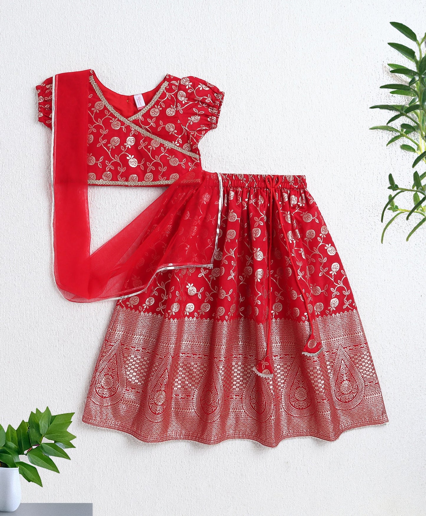 The Magic Wand Jacquard Woven Puff Sleeves Leaves Foil Printed & Gota Lace Embellished Choli Lehenga With Dupatta Set- Red