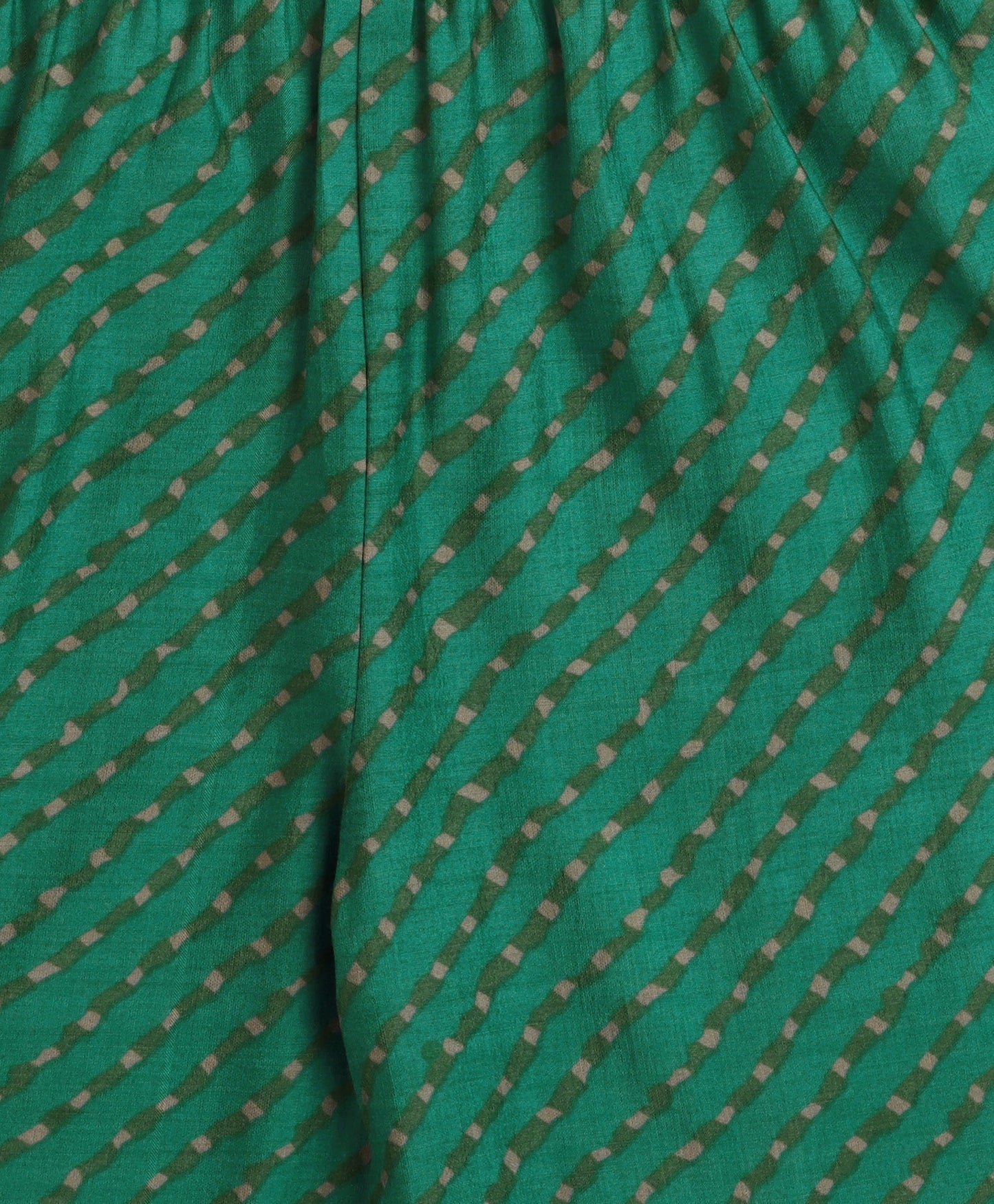 The Magic Wand Cambric Cotton Sleeveless Leheriya Printed Kurta and Plazzo Set - Green
