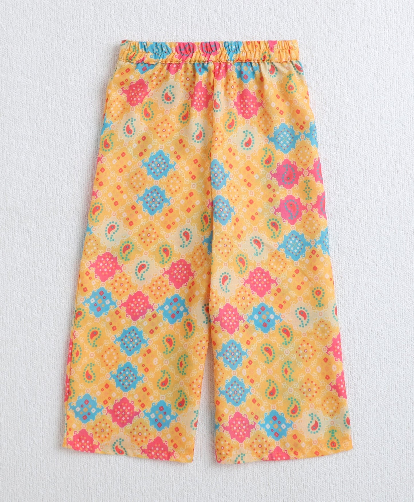 The Magic Wand Woven Sleeveless Digital Printed Top with Patch Pocket Pant Set- Yellow