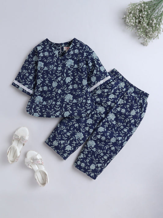 The Magic Wand  Three Forth Sleeves Cotton Floral Printed Lounge Wear Night Suit Set Navy Blue