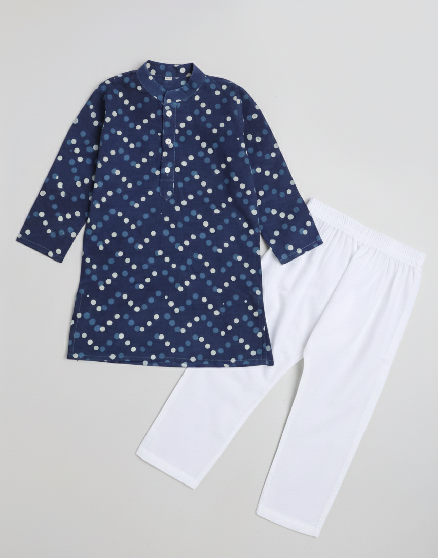 Full Sleeves Chevron Designed Polka Dots Dabu Printed Kurta With Pyjama -Blue