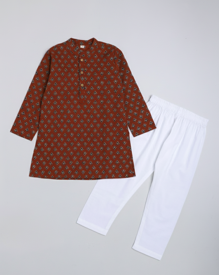 Floral Printed Mandarin Collar Full Sleeves Kurta and Pant Set -Maroon