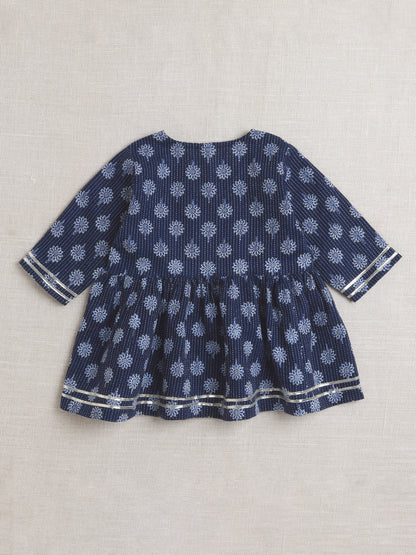 Three Forth Sleeves Geometric Print Kurta Set- Navy Blue