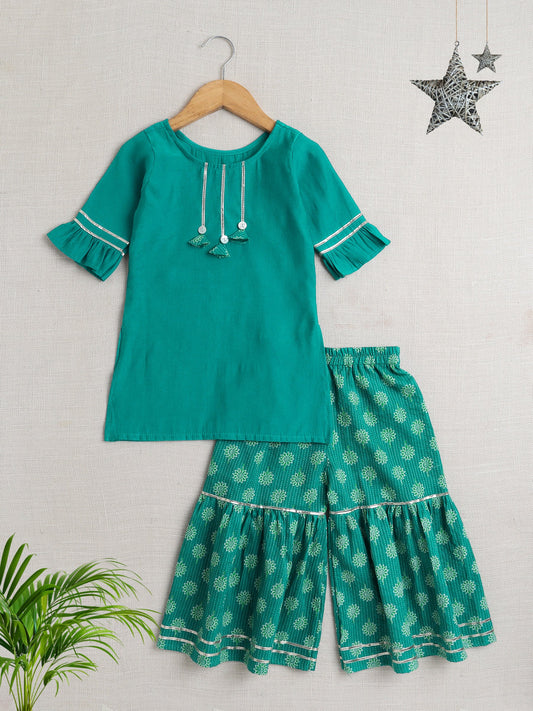 Cotton Three Fourth Sleeves Lace Embellished & Tassel Detailed Kurta & Coordinating Floral Printed Palazzo Set - Green