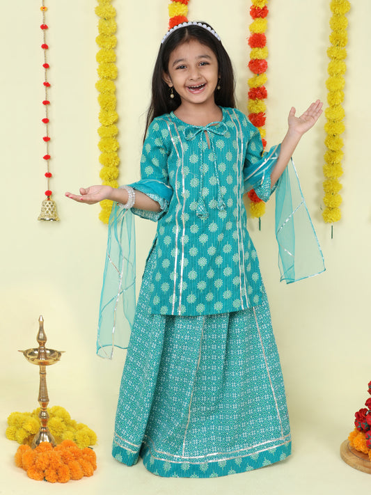 Three Forth Sleeves All Over Print Kurta Lehenga Set With Dupatta- Green